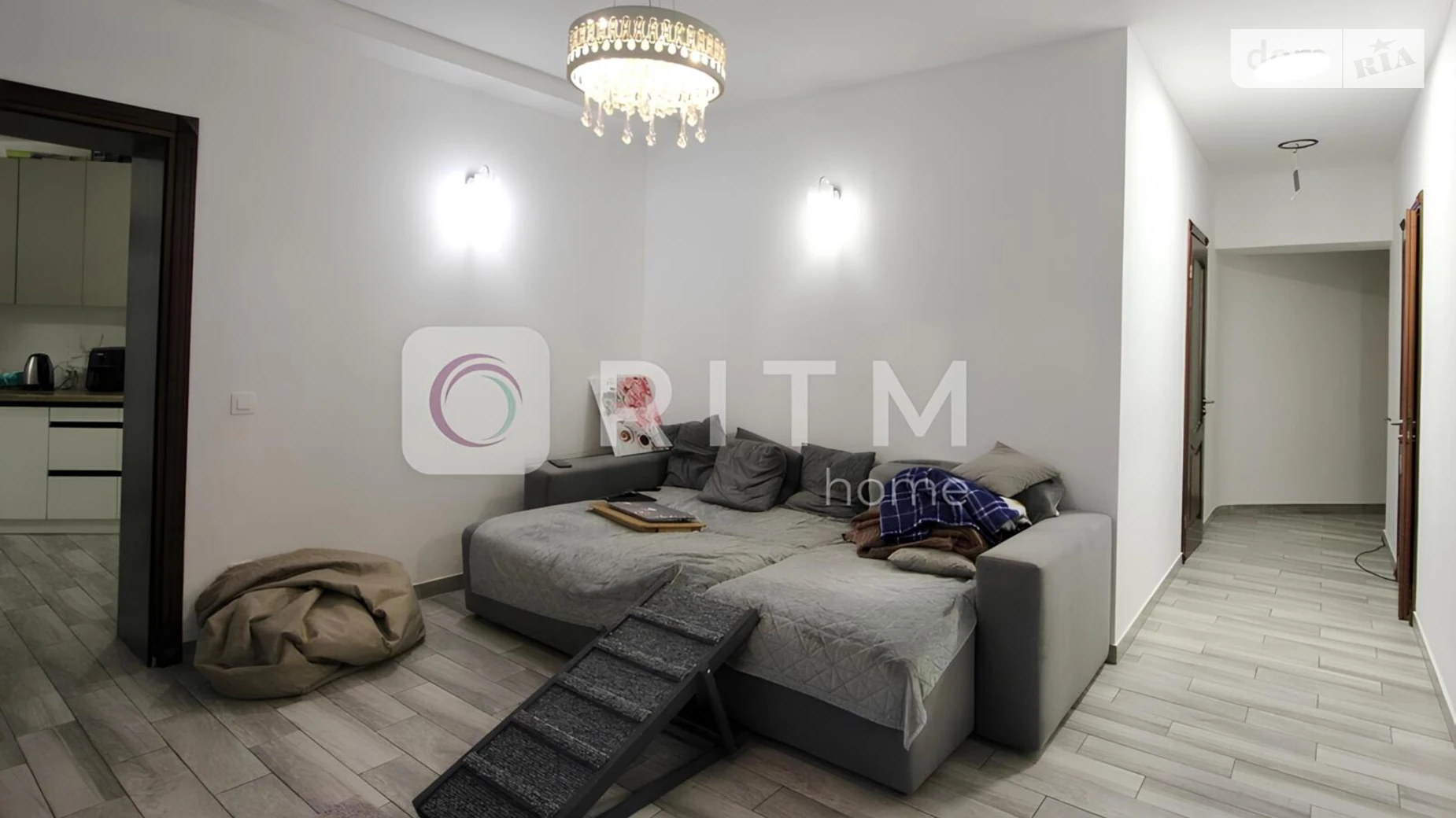 Продается 3-комнатная квартира 74.9 кв. м в Винниках, ул. Парковая, 19 - фото 2