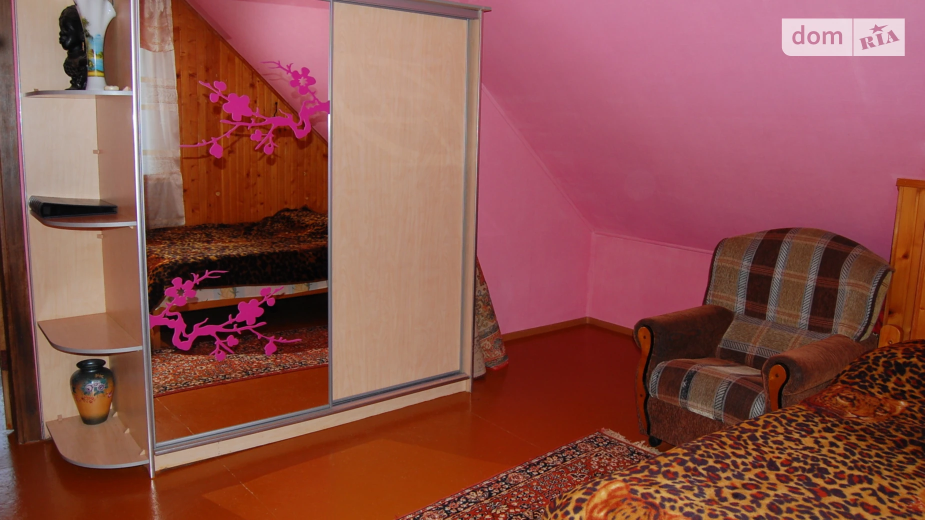 Продается дом на 2 этажа 132.8 кв. м с гаражом, цена: 74000 $ - фото 4