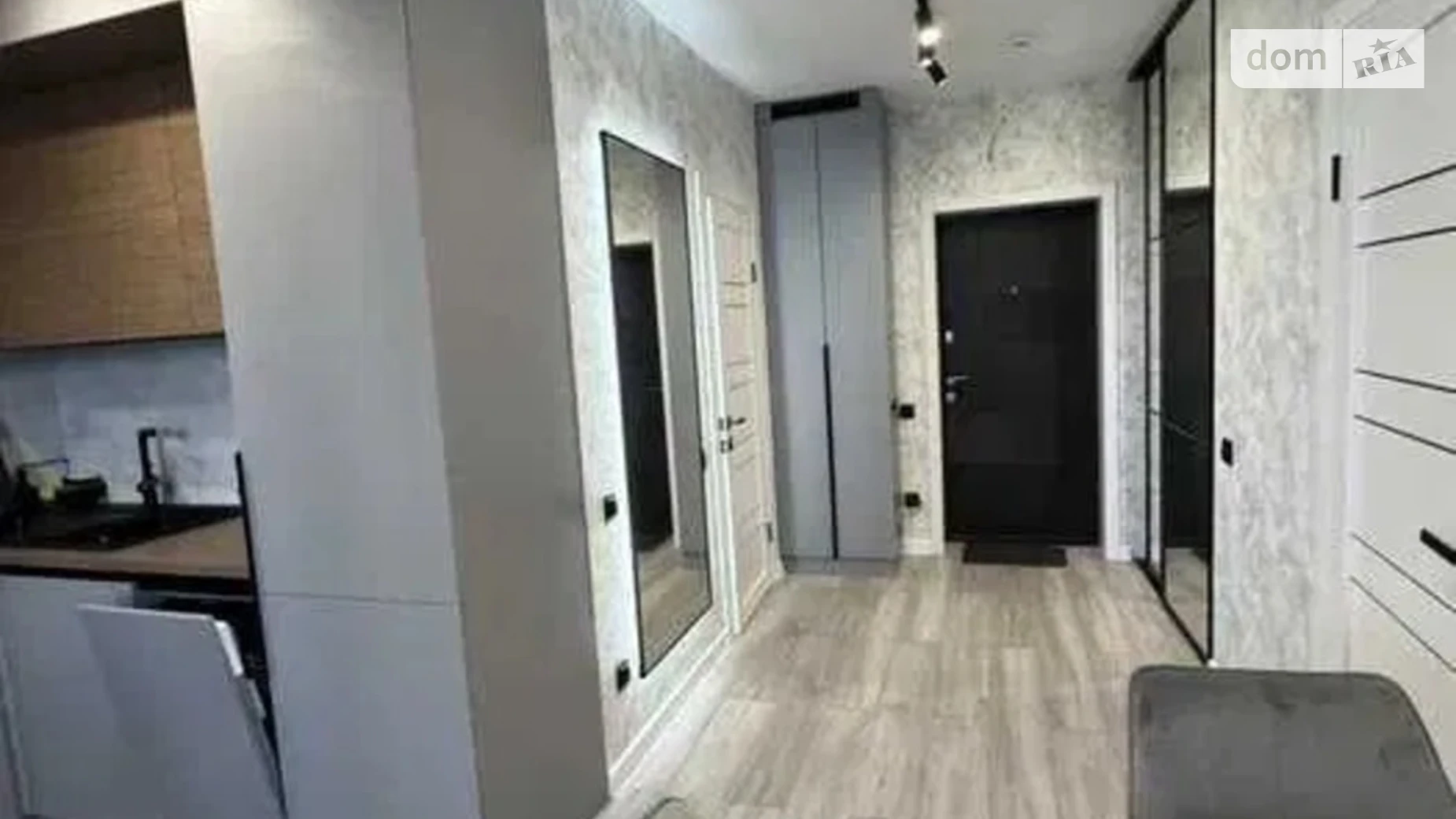 Продается 1-комнатная квартира 47 кв. м в Киеве, ул. Ивана Выговского(Маршала Гречко), 10Л - фото 2