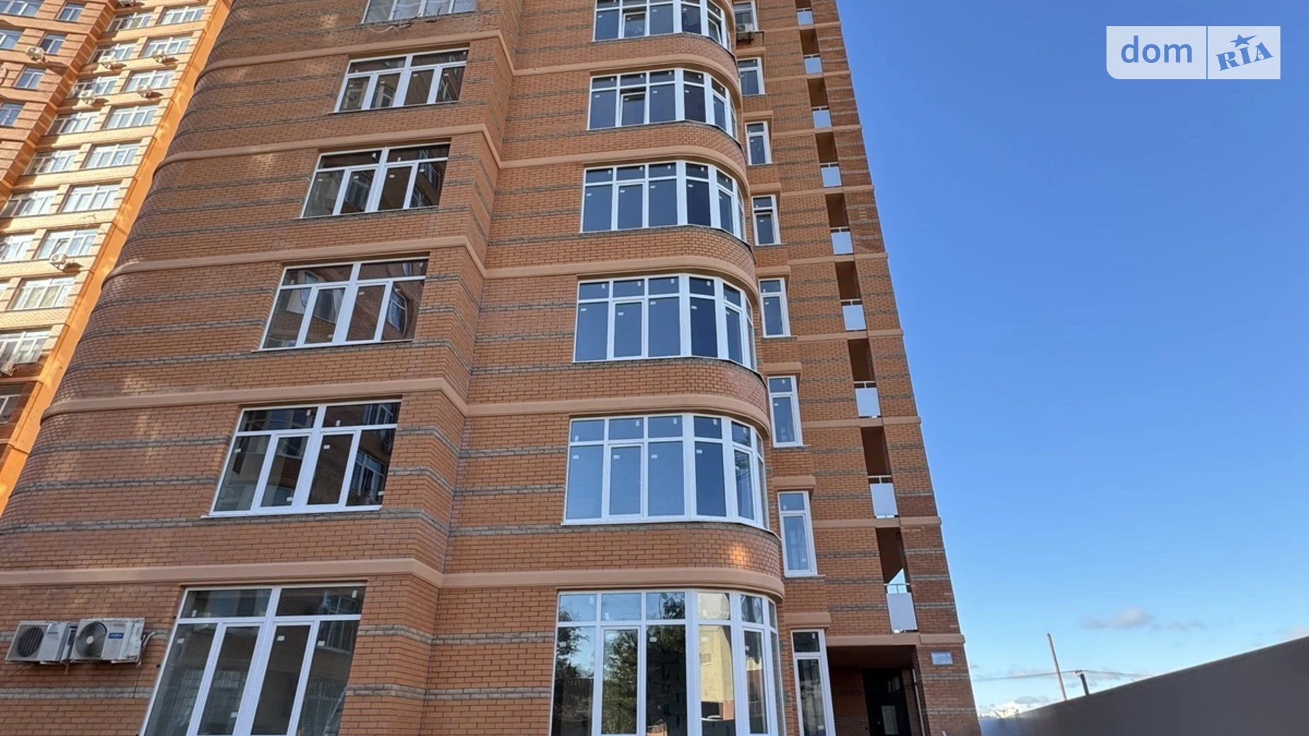 Продается 4-комнатная квартира 126.5 кв. м в Одессе, ул. Средняя, 24 корпус 4 - фото 2