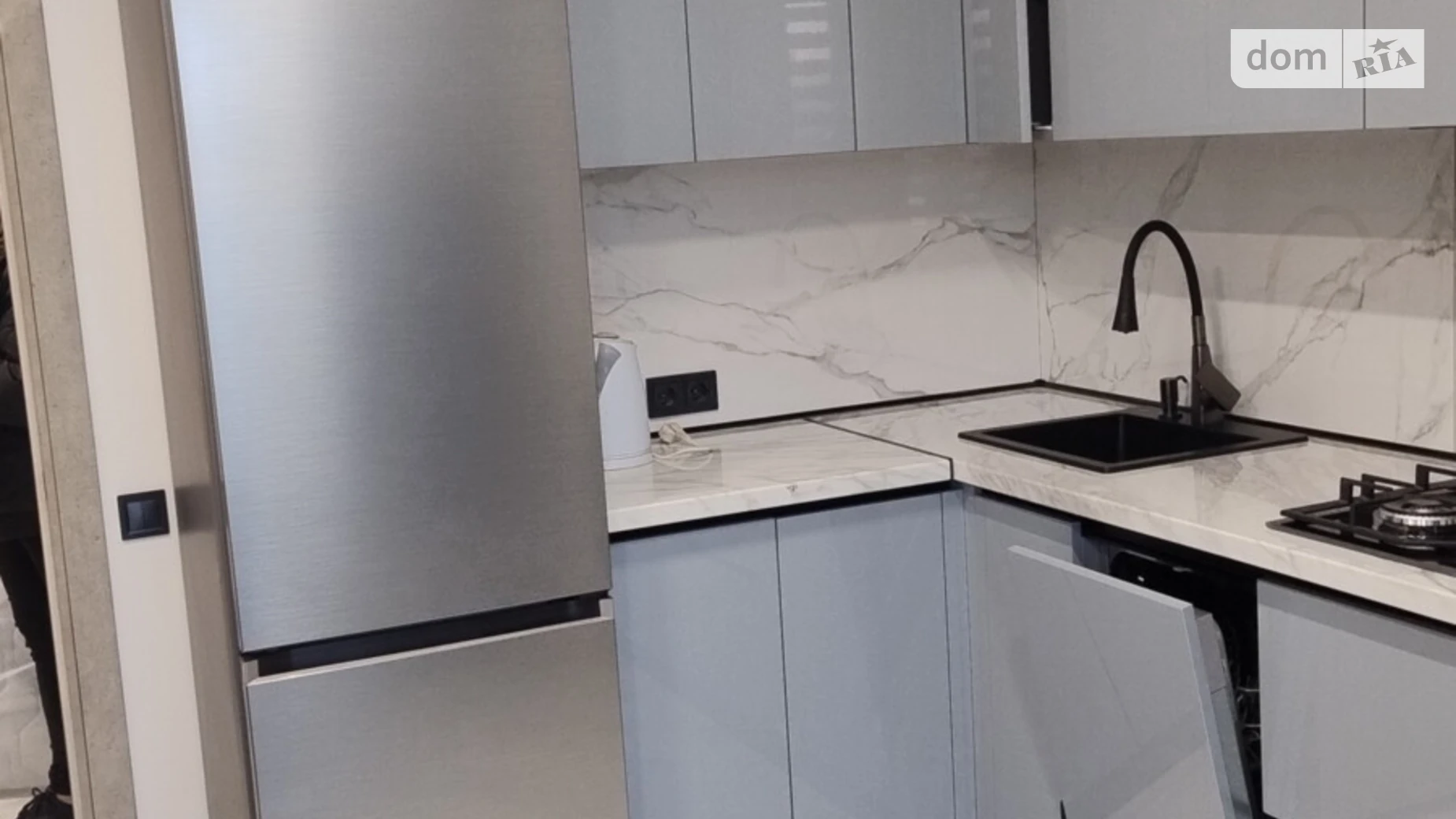 Здається в оренду 2-кімнатна квартира 56 кв. м у, цена: 650 $ - фото 2