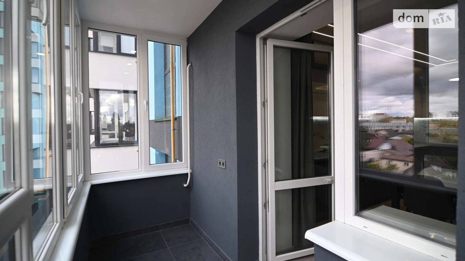 Продается 2-комнатная квартира 66.4 кв. м в Ровно, ул. 24 Августа, 24 - фото 5