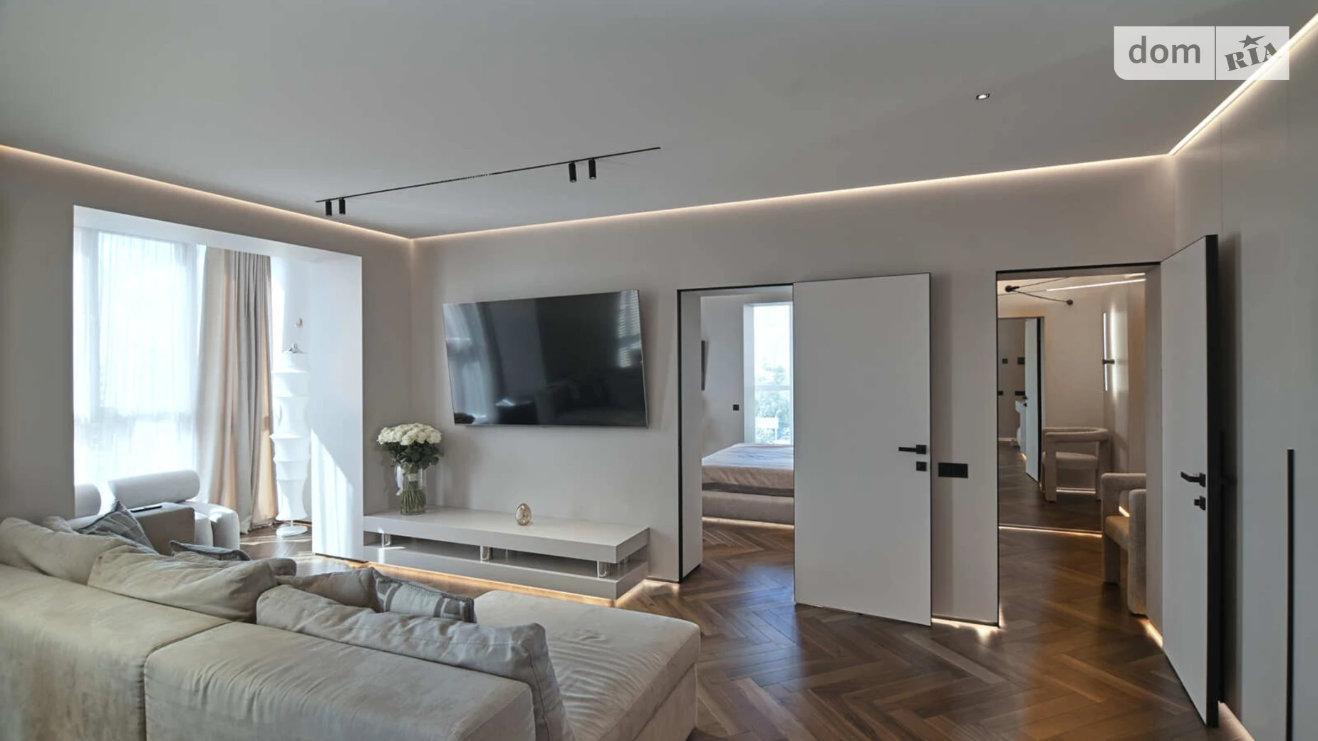 Продается 3-комнатная квартира 108 кв. м в Ровно, вул. Киевская, 19 - фото 4