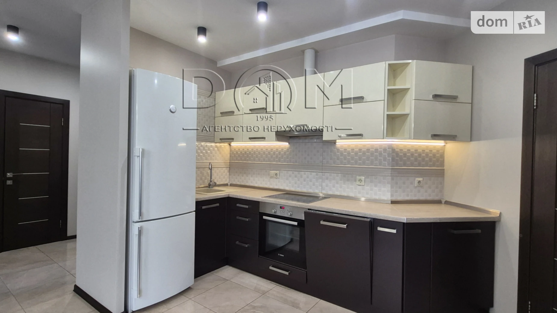 Продается 2-комнатная квартира 76.3 кв. м в Киеве, ул. Юлии Здановской(Ломоносова), 50/2 - фото 3