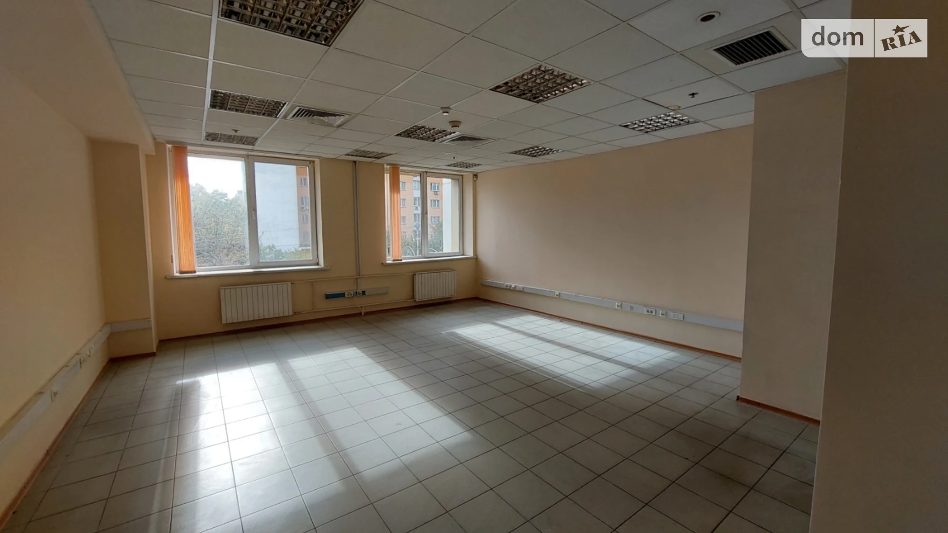 Сдается в аренду офис 37 кв. м в бизнес-центре, цена: 11100 грн - фото 3