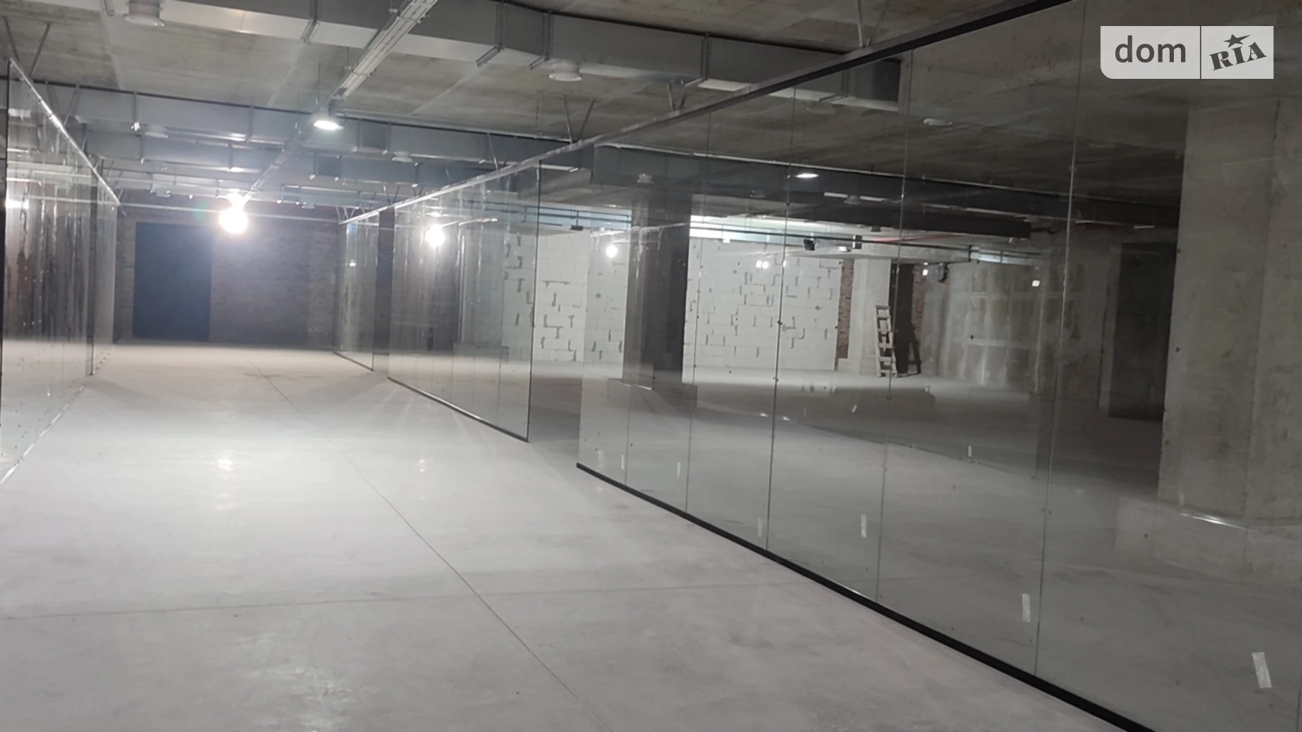 Сдается в аренду помещения свободного назначения 1400 кв. м в 3-этажном здании, цена: 16800 $ - фото 4