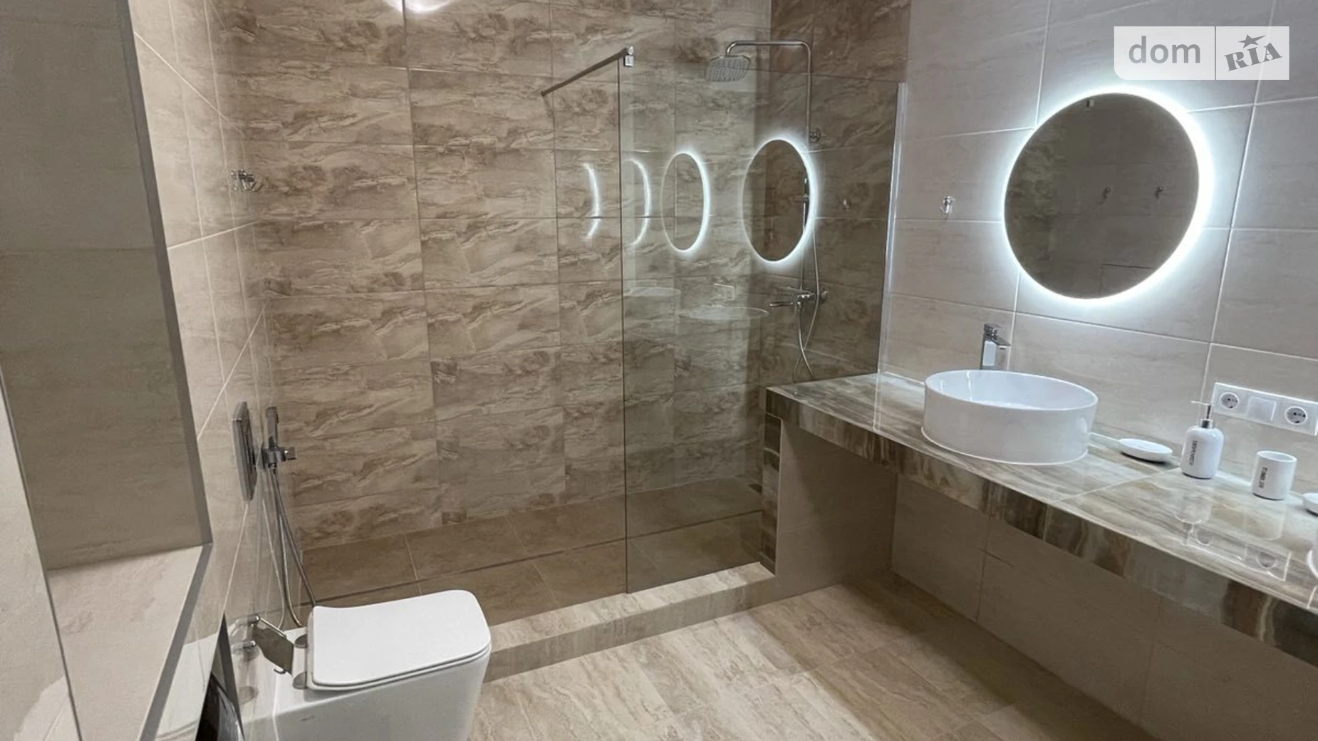 Сдается в аренду 2-комнатная квартира 70 кв. м в Одессе, ул. Лигинская(Макаренко), 2А - фото 3