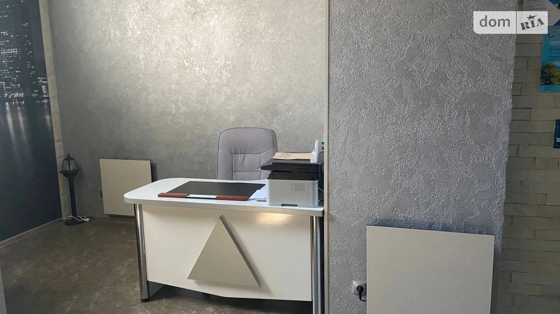 Сдается в аренду офис 35.7 кв. м в бизнес-центре, цена: 15000 грн - фото 3
