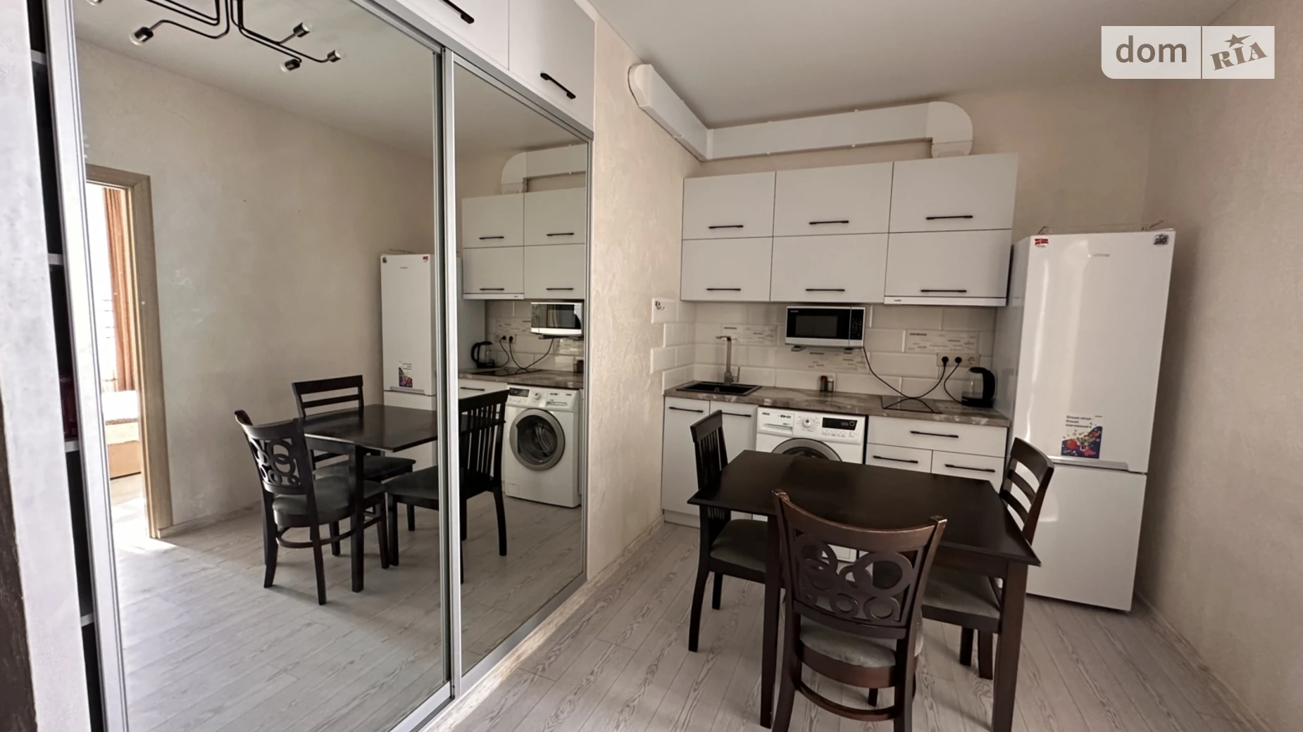 Продается 2-комнатная квартира 40 кв. м в Одессе, ул. Валерия Самофалова, 16А/2 - фото 2