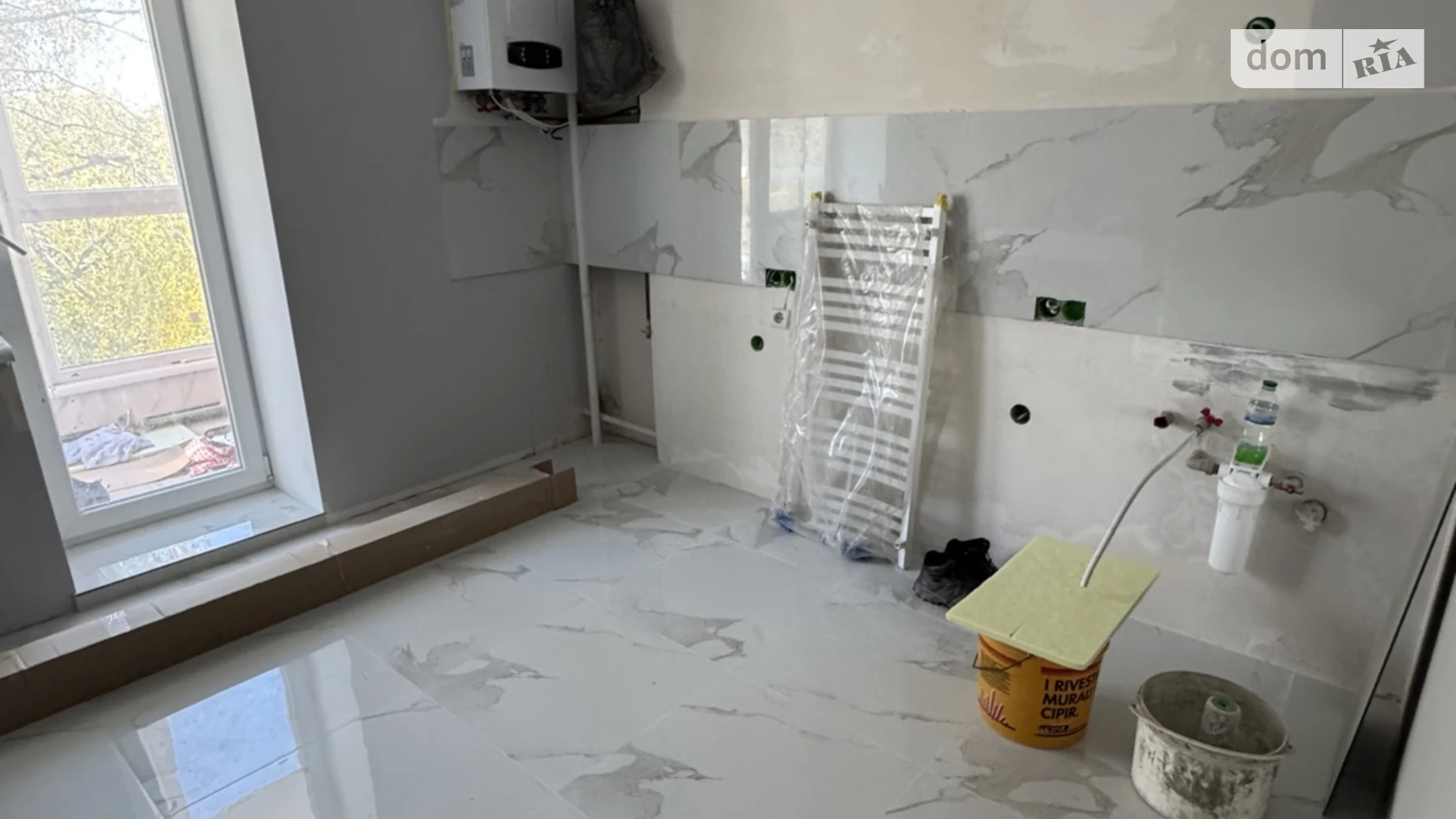 1-комнатная квартира 43 кв. м в Тернополе, ул. Черновецкая, 71 - фото 3