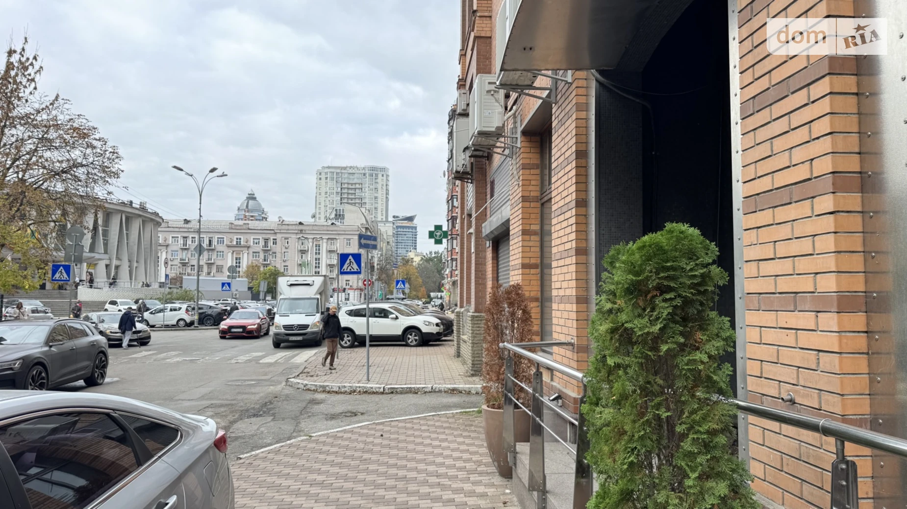 Продается помещения свободного назначения 350 кв. м в 5-этажном здании, цена: 1350000 $ - фото 2