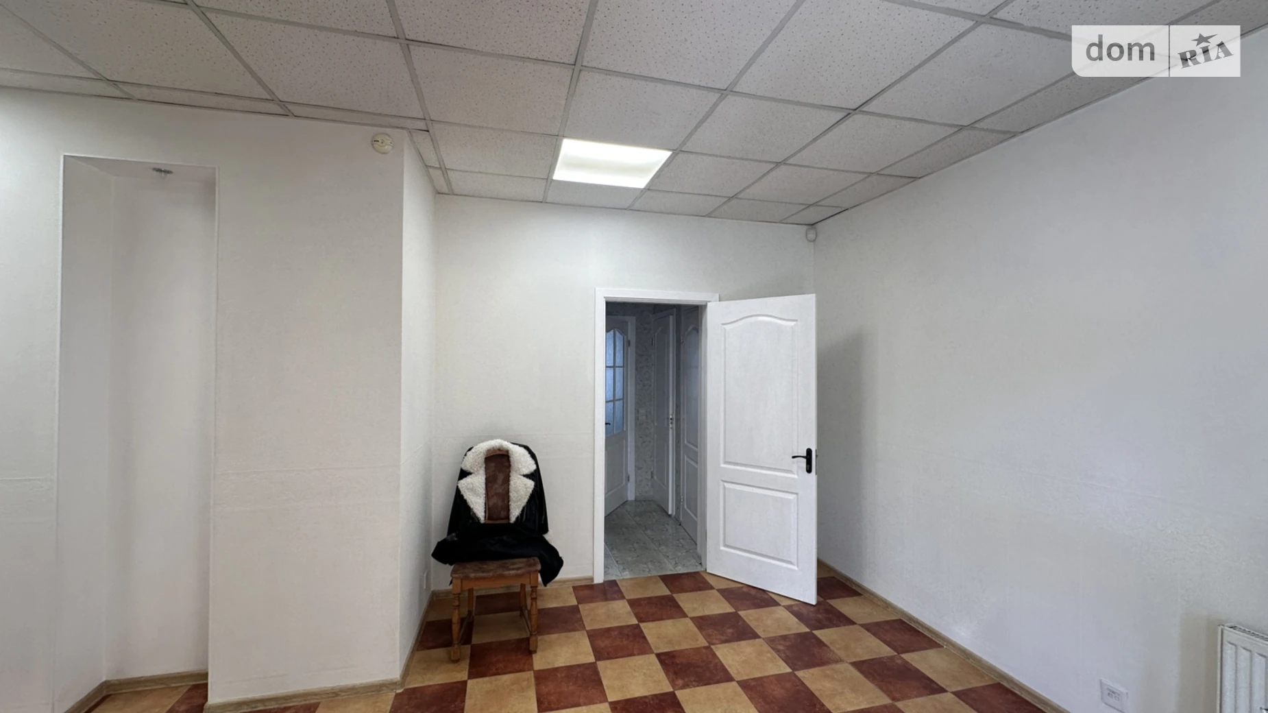 Сдается в аренду офис 53 кв. м в бизнес-центре, цена: 26000 грн - фото 4