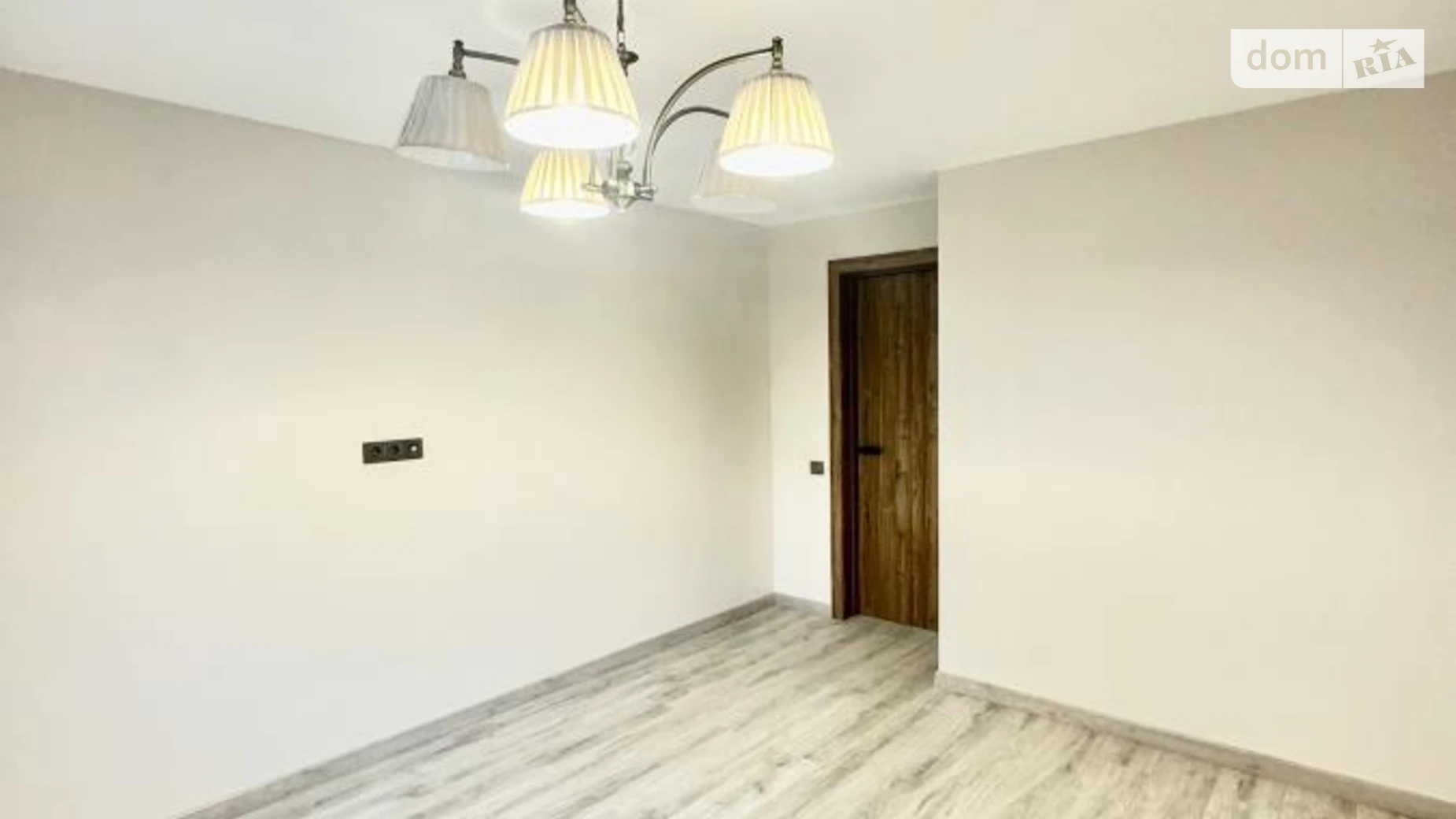 Сдается в аренду офис 61 кв. м в бизнес-центре, цена: 700 $ - фото 4