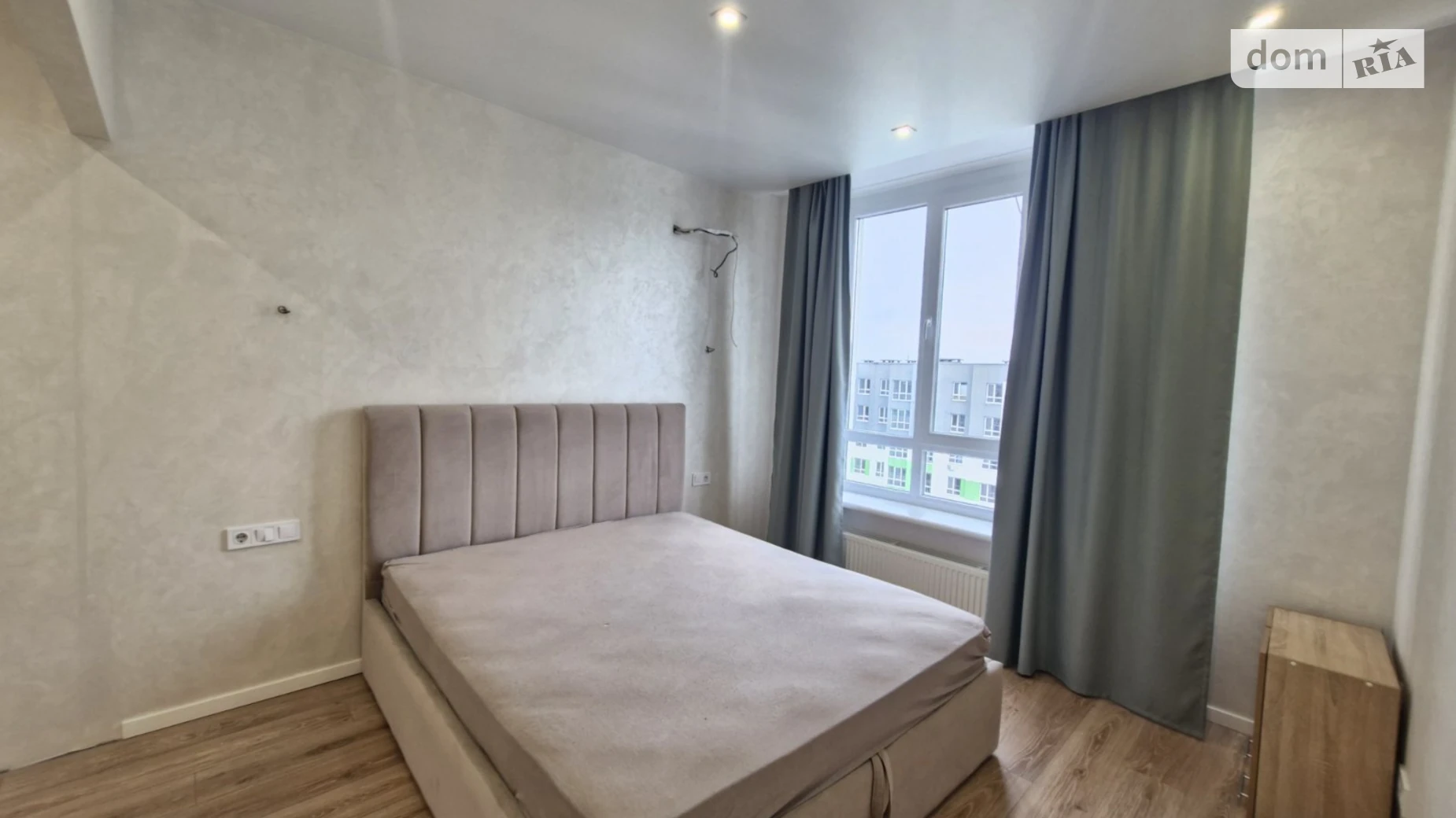 Продается 1-комнатная квартира 46.2 кв. м в Ирпене, ул. Университетская(Карла Маркса), 3/11 - фото 2