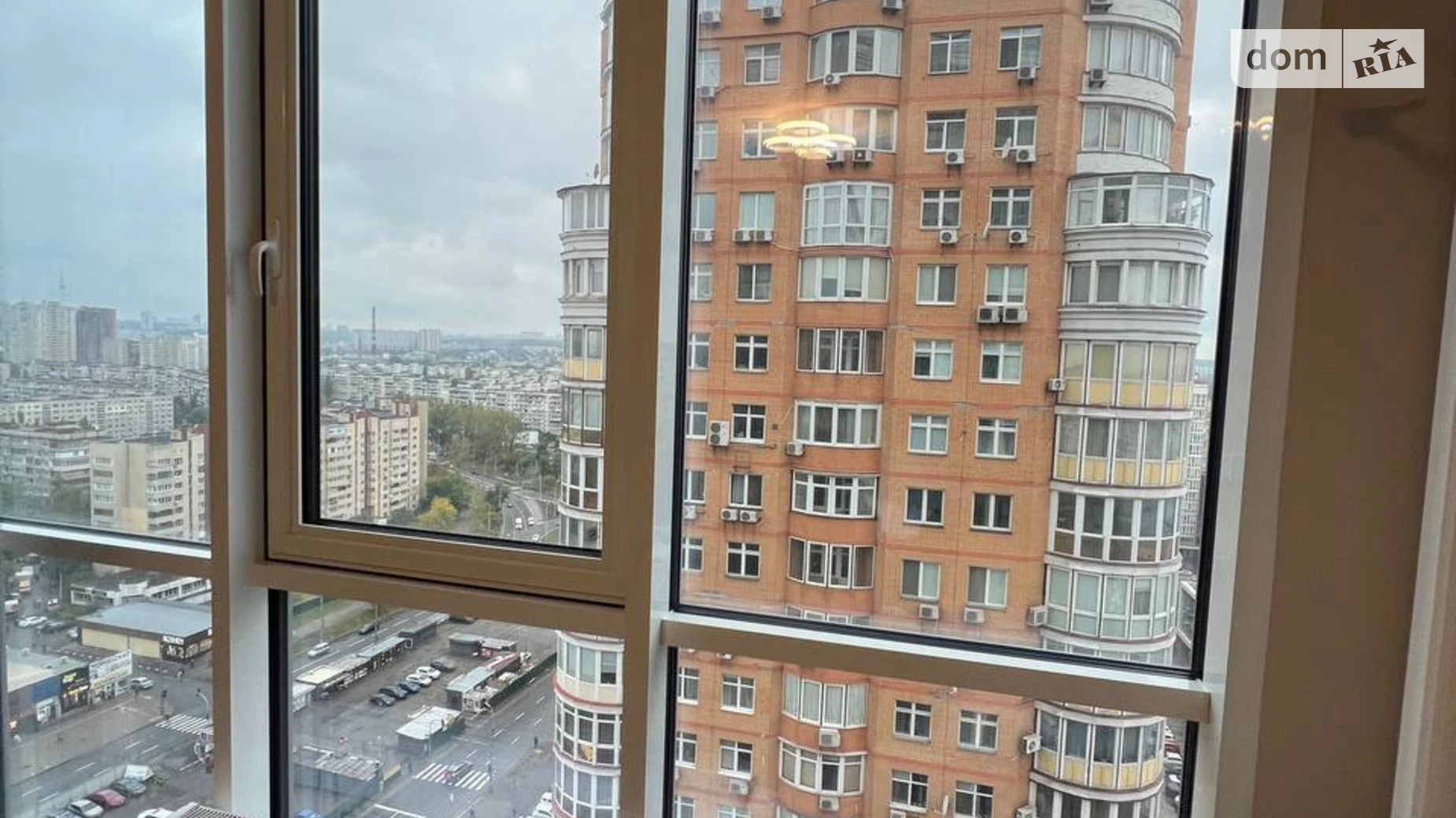 просп. Оболонський Оболонь Київ ЖК Smart Plaza Obolon - фото 2