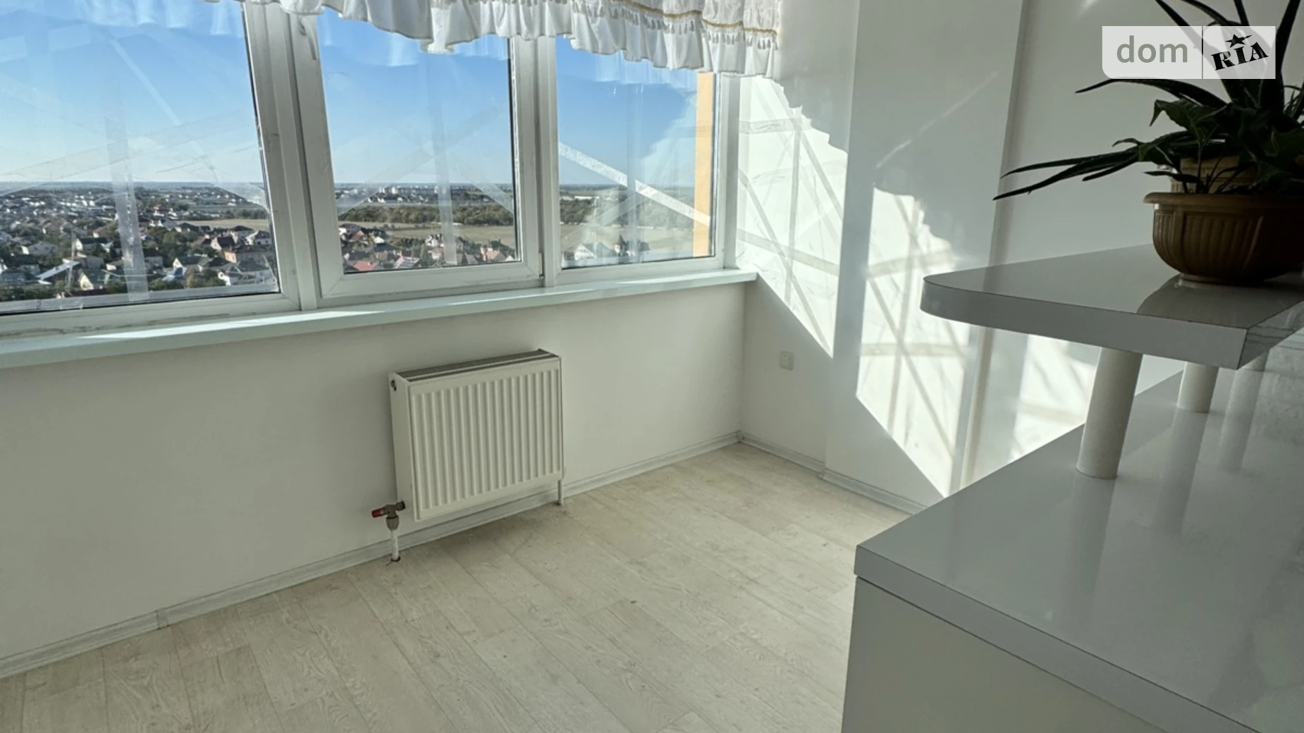 Продается 1-комнатная квартира 42.7 кв. м в Лиманке, просп. Полковника Гуляева(Маршала Жукова), 111 - фото 3