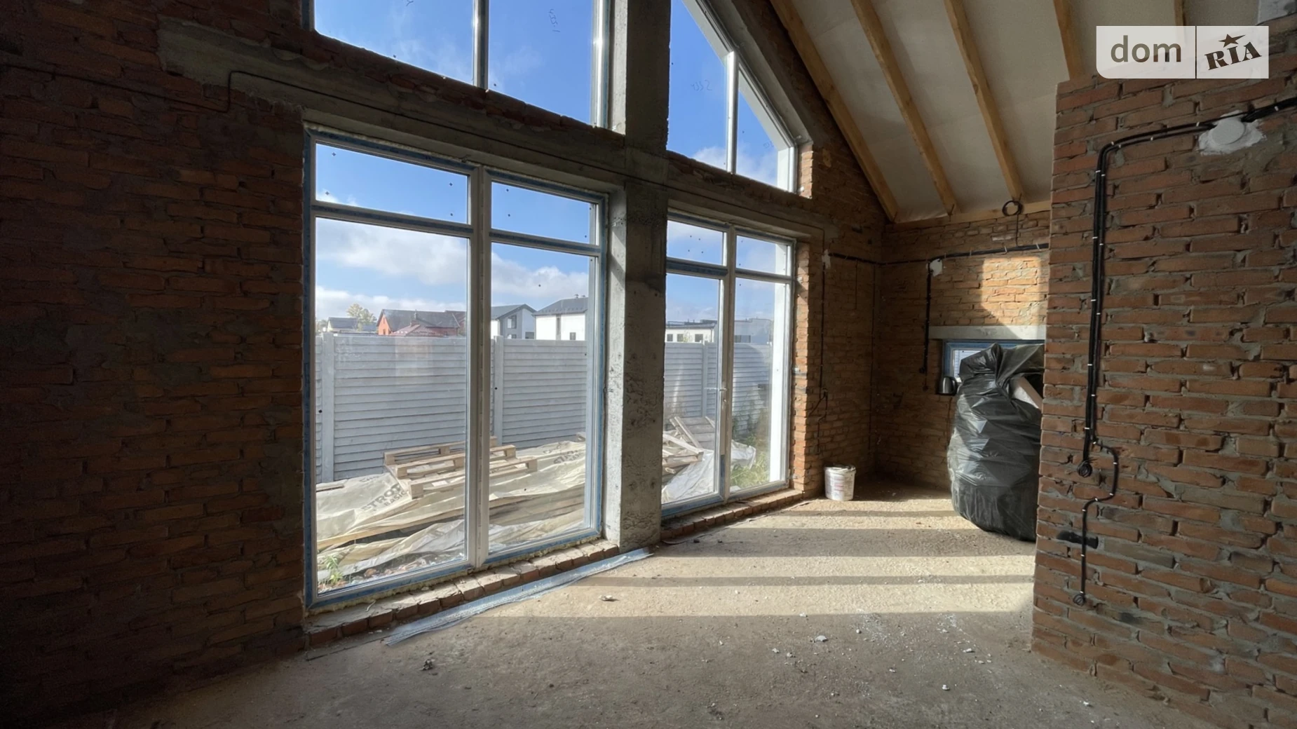 Продається одноповерховий будинок 75 кв. м з каміном, цена: 58000 $ - фото 2