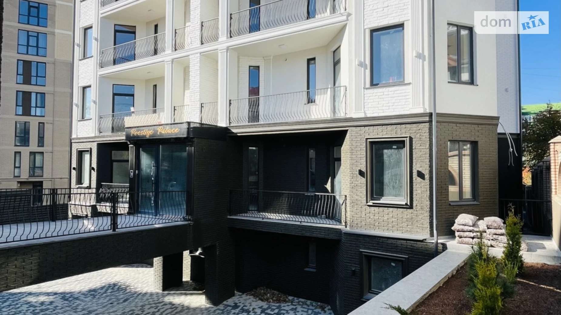 Продается 1-комнатная квартира 48 кв. м в Черновцах, ул. Дмитрия Ковалева(Минина Кузьмы), 10 - фото 3