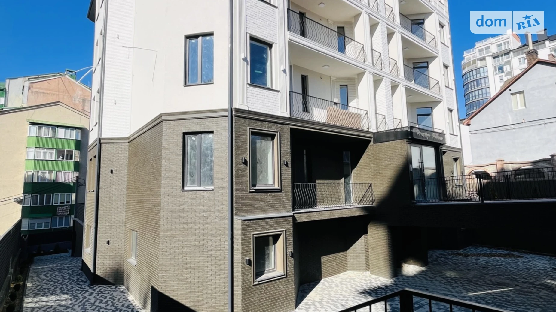 Продается 1-комнатная квартира 48 кв. м в Черновцах, ул. Дмитрия Ковалева(Минина Кузьмы), 10 - фото 4