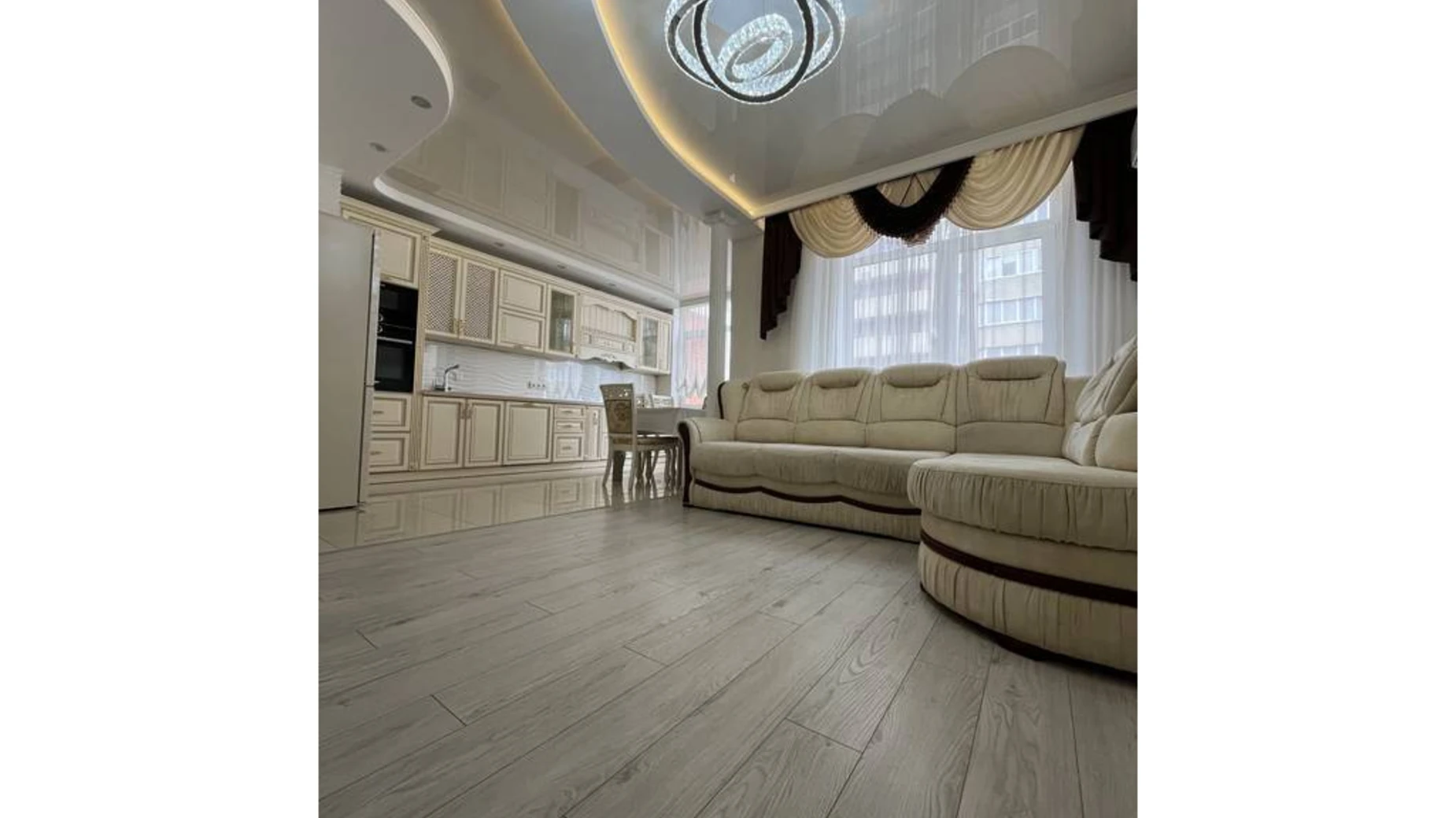 Продается 3-комнатная квартира 86 кв. м в Одессе, ул. Дюковская, 5 - фото 3