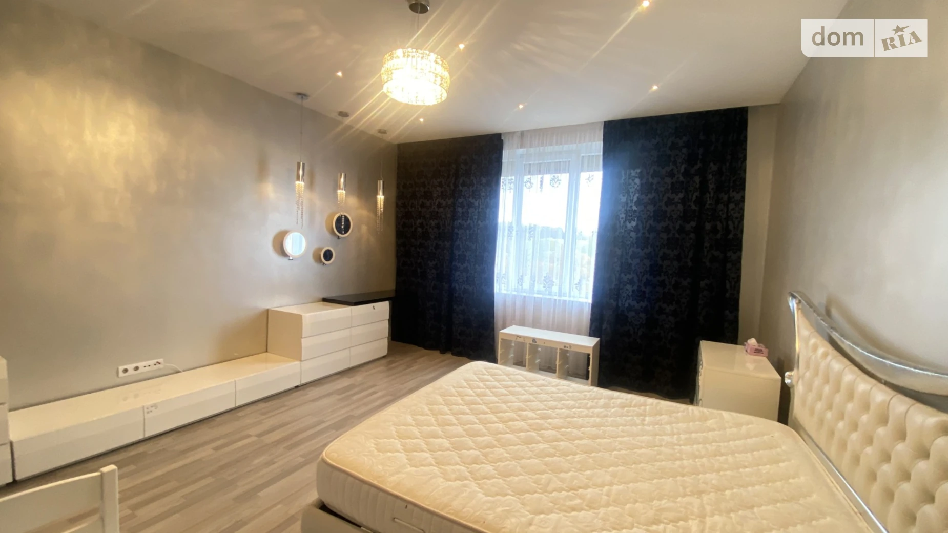 Сдается в аренду 2-комнатная квартира 108 кв. м в Львове, ул. Мечникова - фото 3