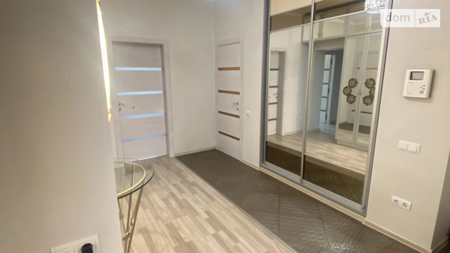 Сдается в аренду 2-комнатная квартира 108 кв. м в Львове, ул. Мечникова - фото 4