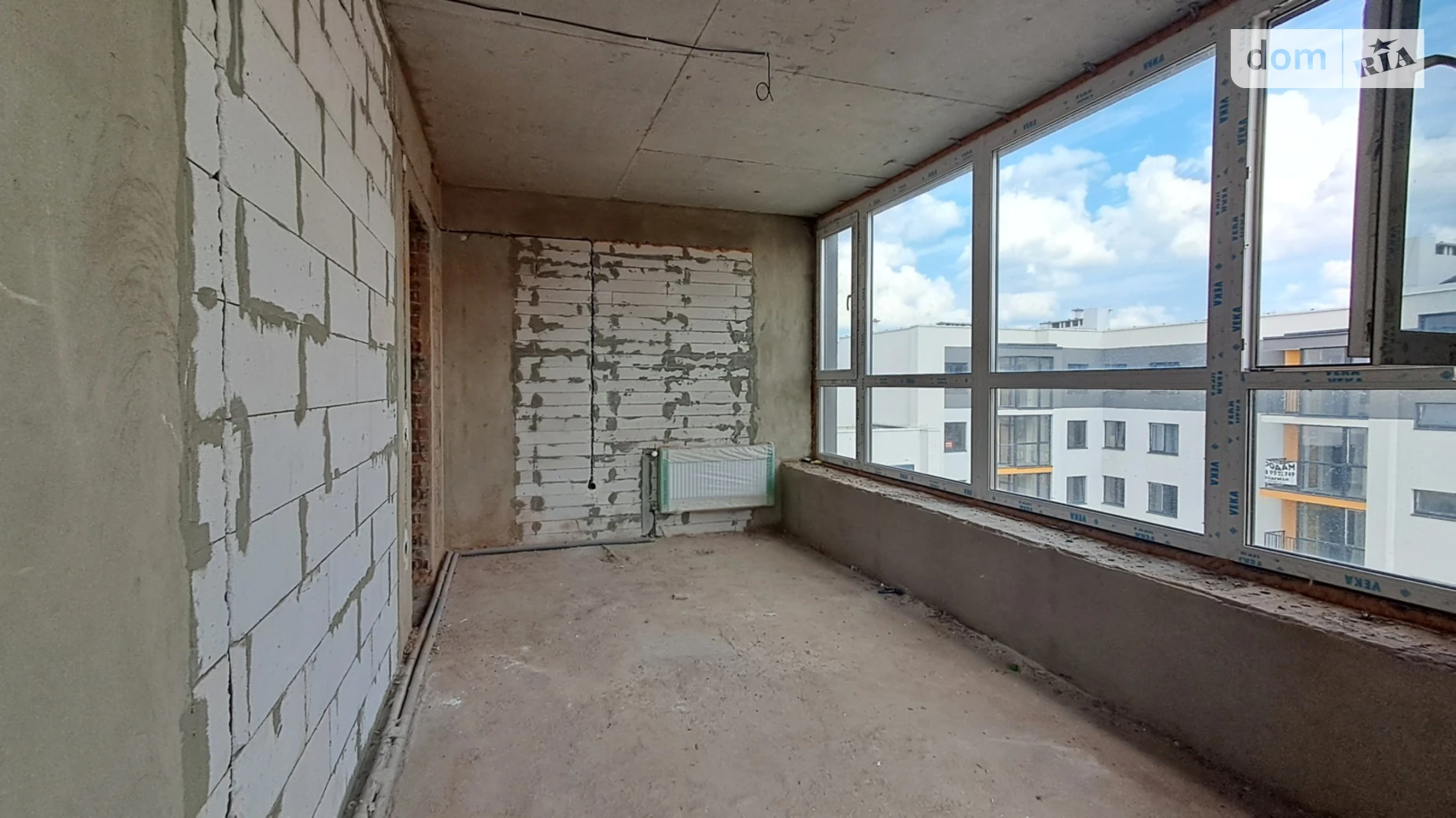 Продається 2-кімнатна квартира 64.88 кв. м у Березині, вул. Райдужна, 101 - фото 2