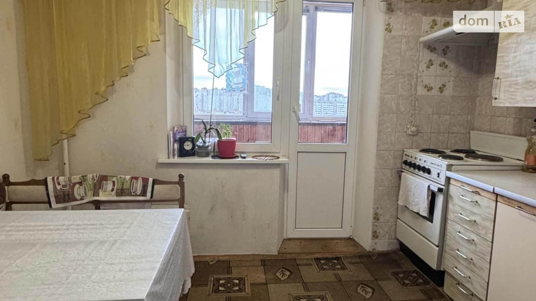 Продается 3-комнатная квартира 79.5 кв. м в Киеве, ул. Драгоманова, 40А - фото 3