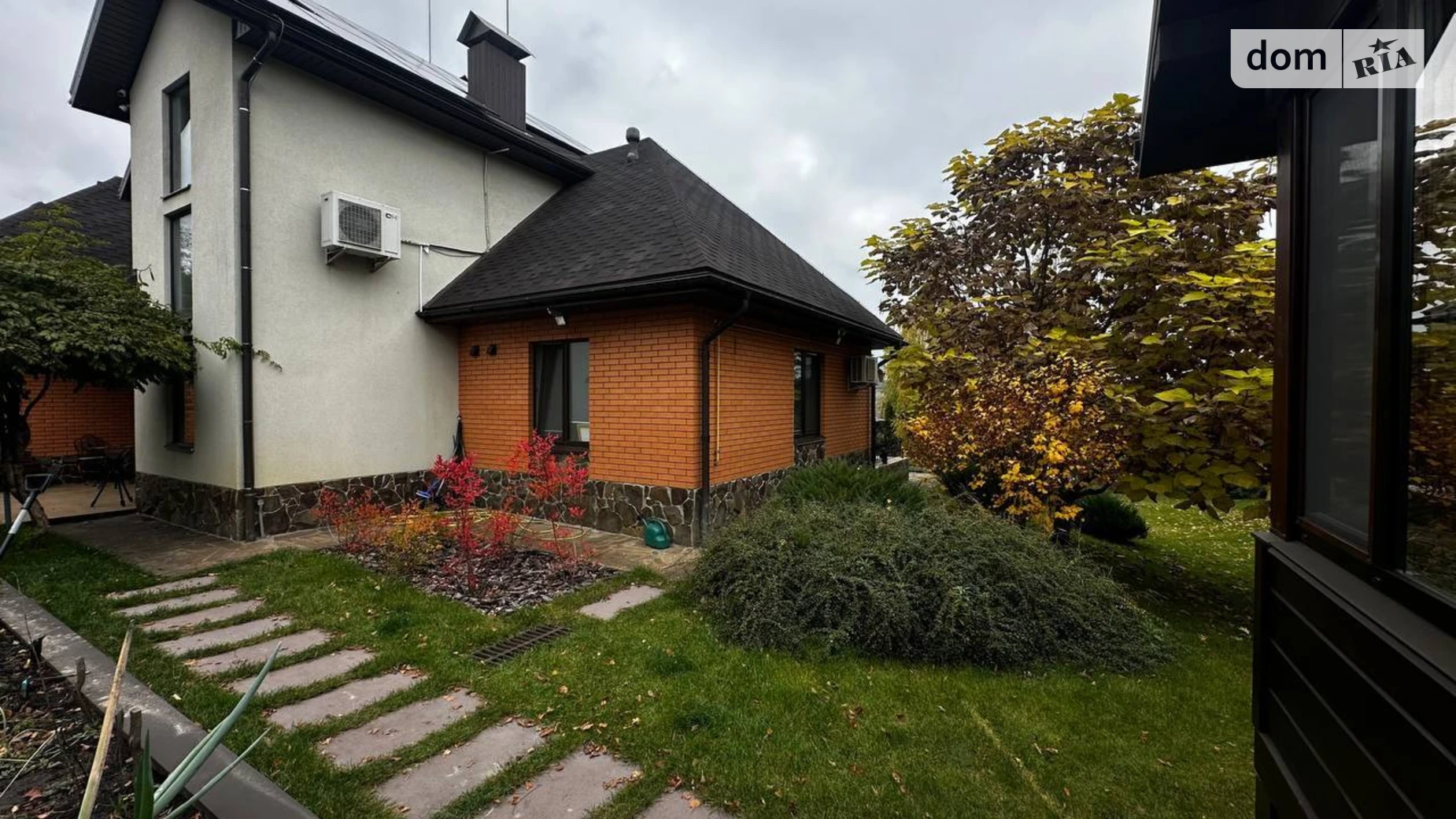 Продается дом на 2 этажа 320 кв. м с балконом, цена: 750000 $ - фото 4