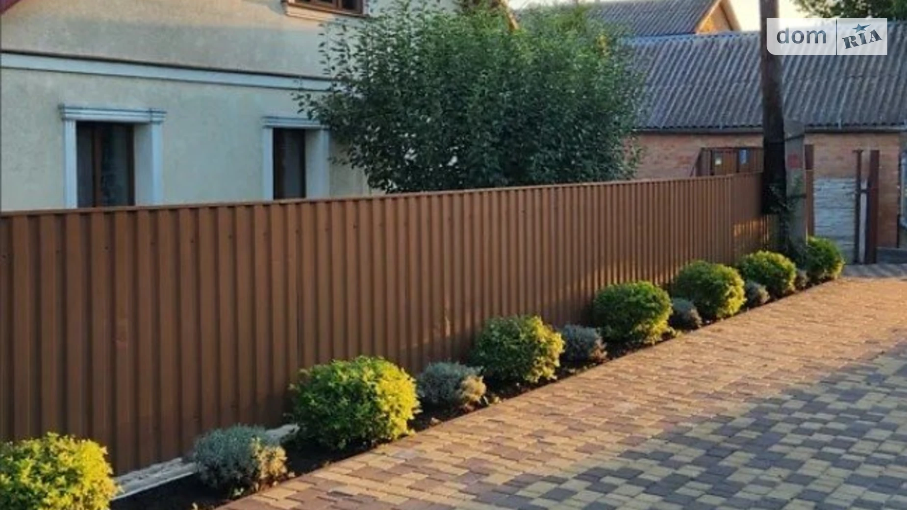 Продается одноэтажный дом 70 кв. м с беседкой, цена: 140000 $ - фото 3