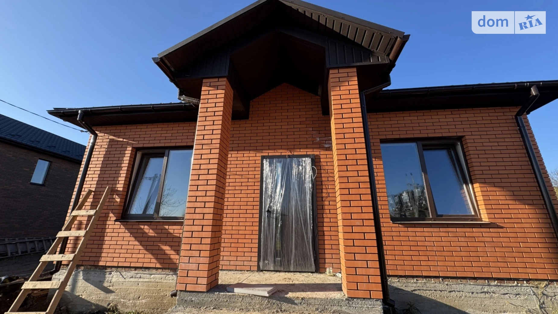 Продается одноэтажный дом 105 кв. м с камином, цена: 82999 $ - фото 5