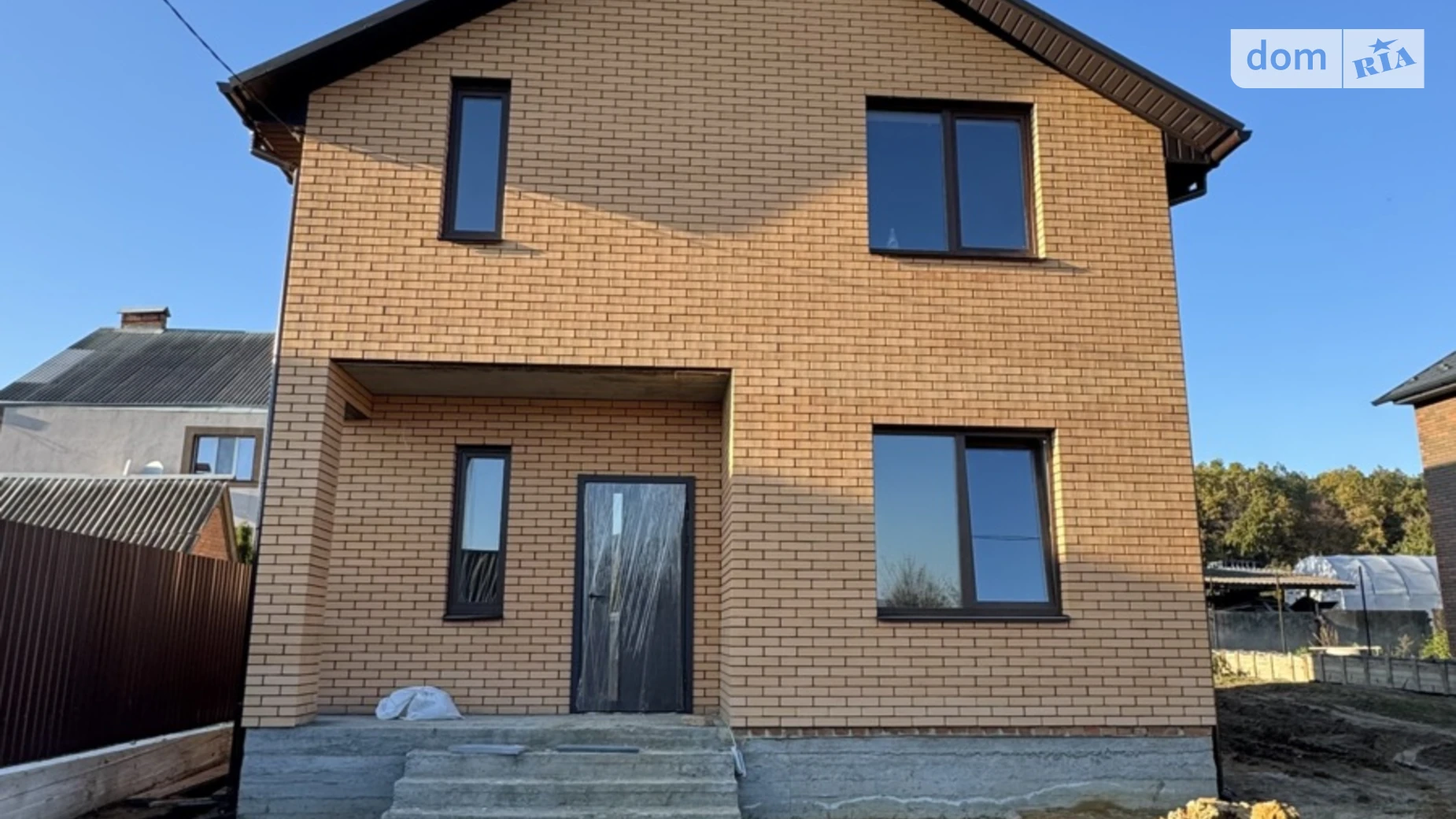 Продается дом на 2 этажа 120 кв. м с беседкой, цена: 84999 $ - фото 2