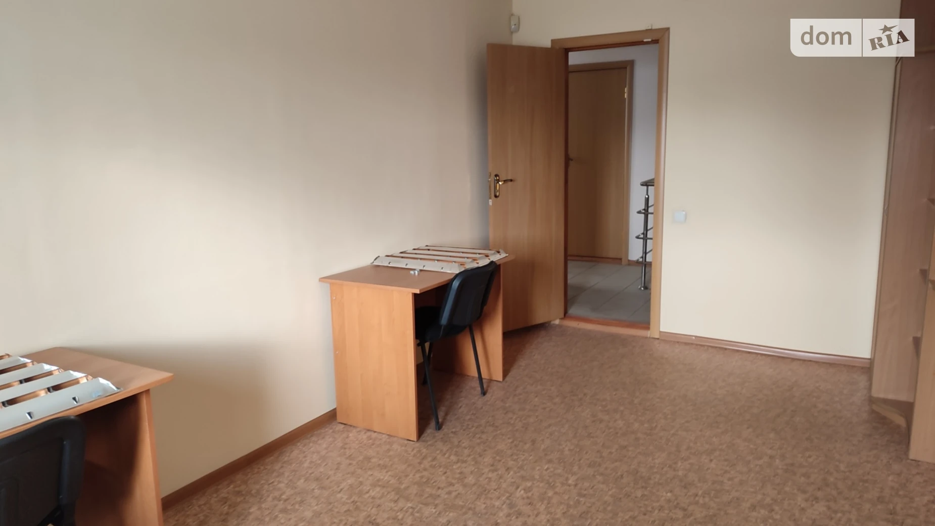 Сдается в аренду офис 15 кв. м в бизнес-центре, цена: 3750 грн - фото 4