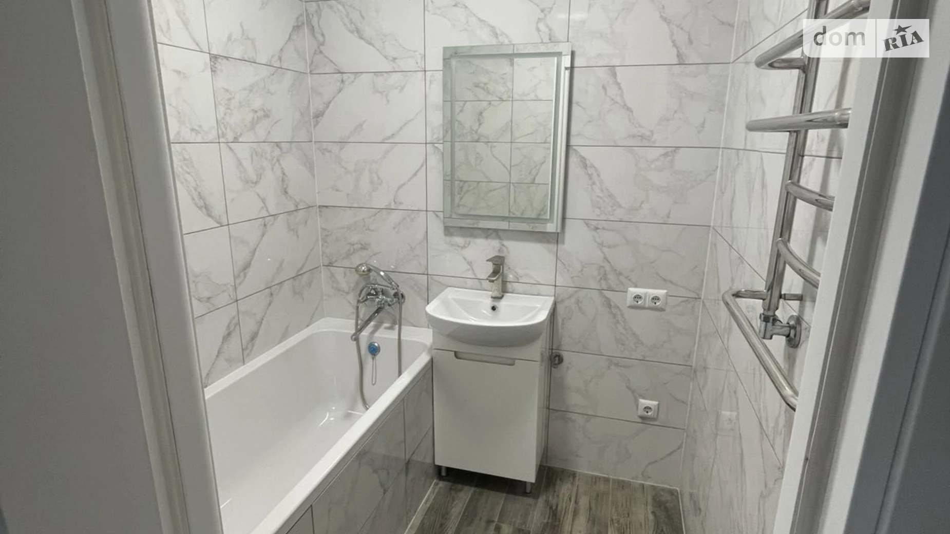 Продається 2-кімнатна квартира 68.5 кв. м у Хмельницькому, цена: 72000 $ - фото 4