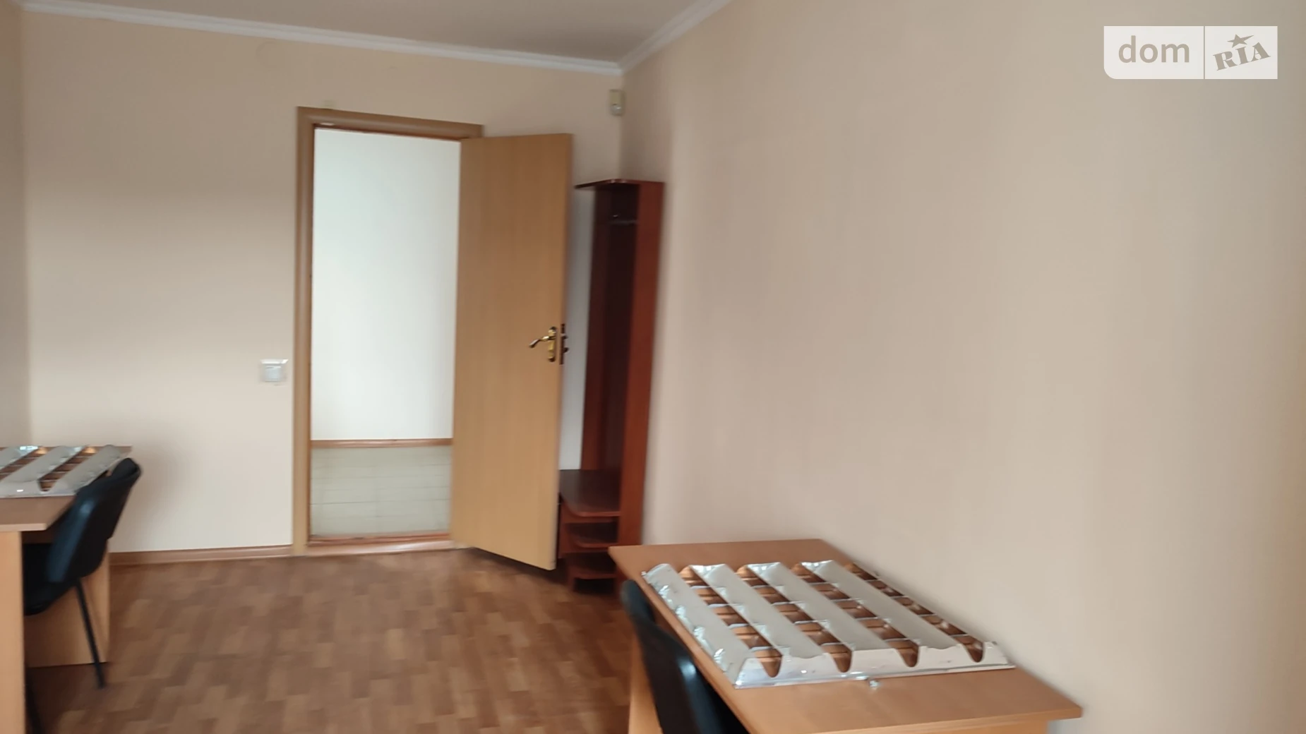Сдается в аренду офис 15 кв. м в бизнес-центре, цена: 3750 грн - фото 5