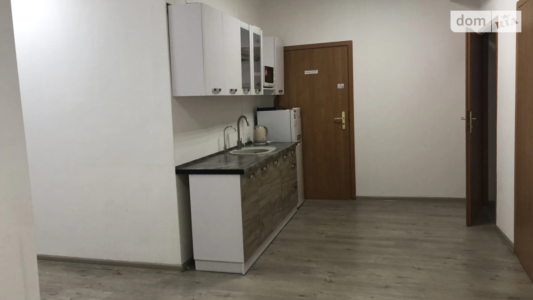 Сдается в аренду офис 104.5 кв. м в бизнес-центре, цена: 33440 грн - фото 5