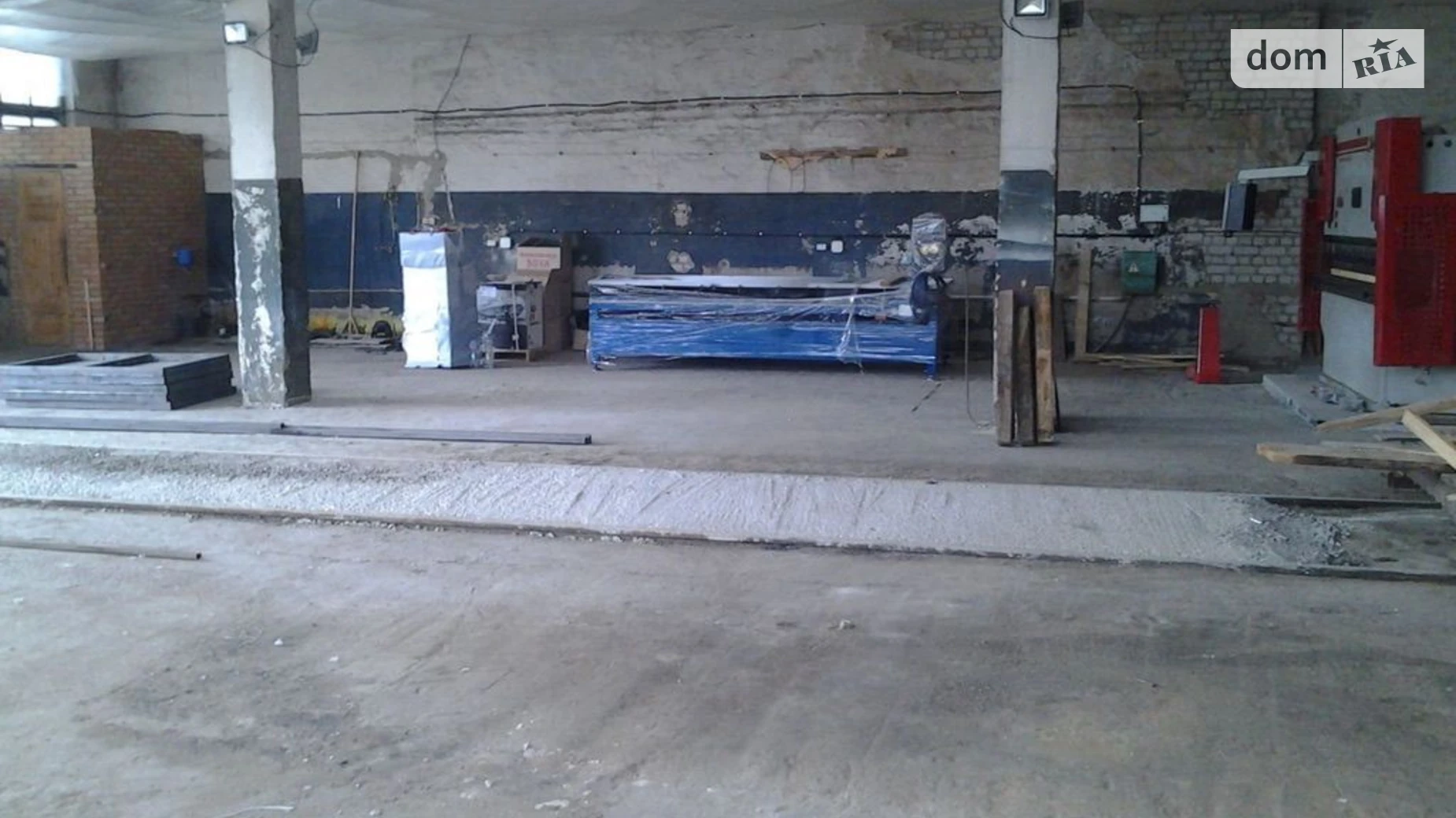 Продается объект сферы услуг 350 кв. м в 1-этажном здании, цена: 235400 € - фото 5