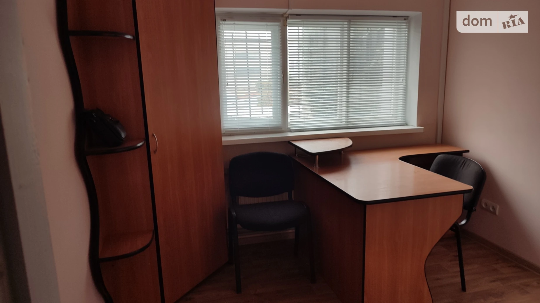 Сдается в аренду офис 15 кв. м в бизнес-центре, цена: 3750 грн - фото 3