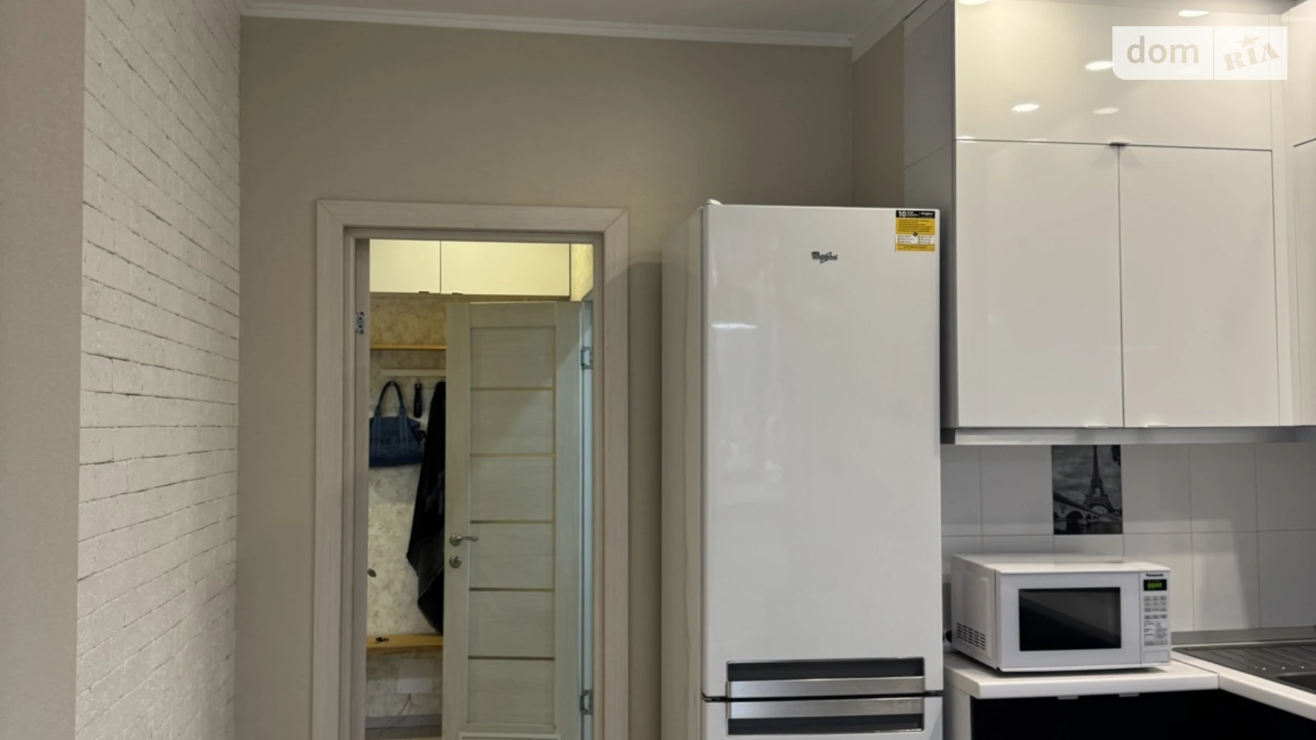 Продается 1-комнатная квартира 42 кв. м в Киеве, ул. Юлии Здановской(Ломоносова), 50/2 - фото 2