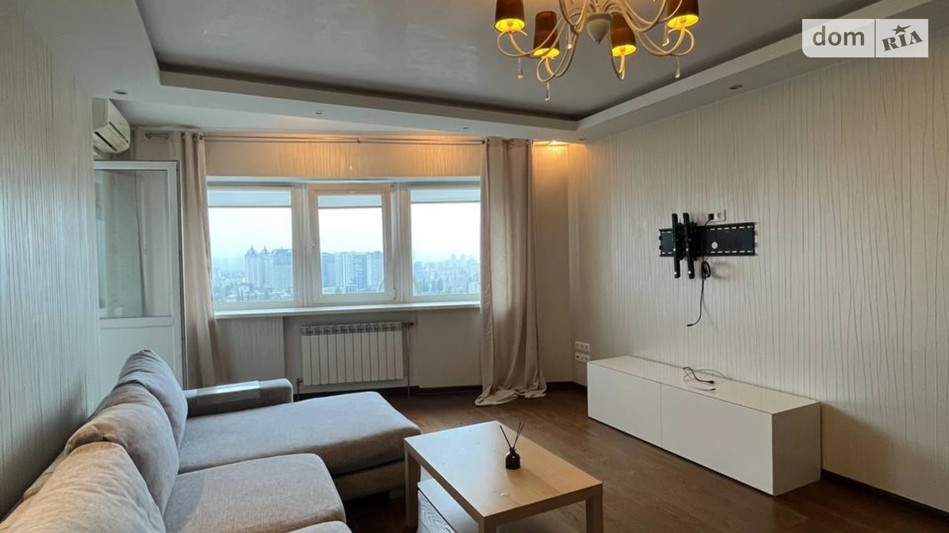 Продается 2-комнатная квартира 80 кв. м в Киеве, бул. Верховного Совета, 14Б - фото 3