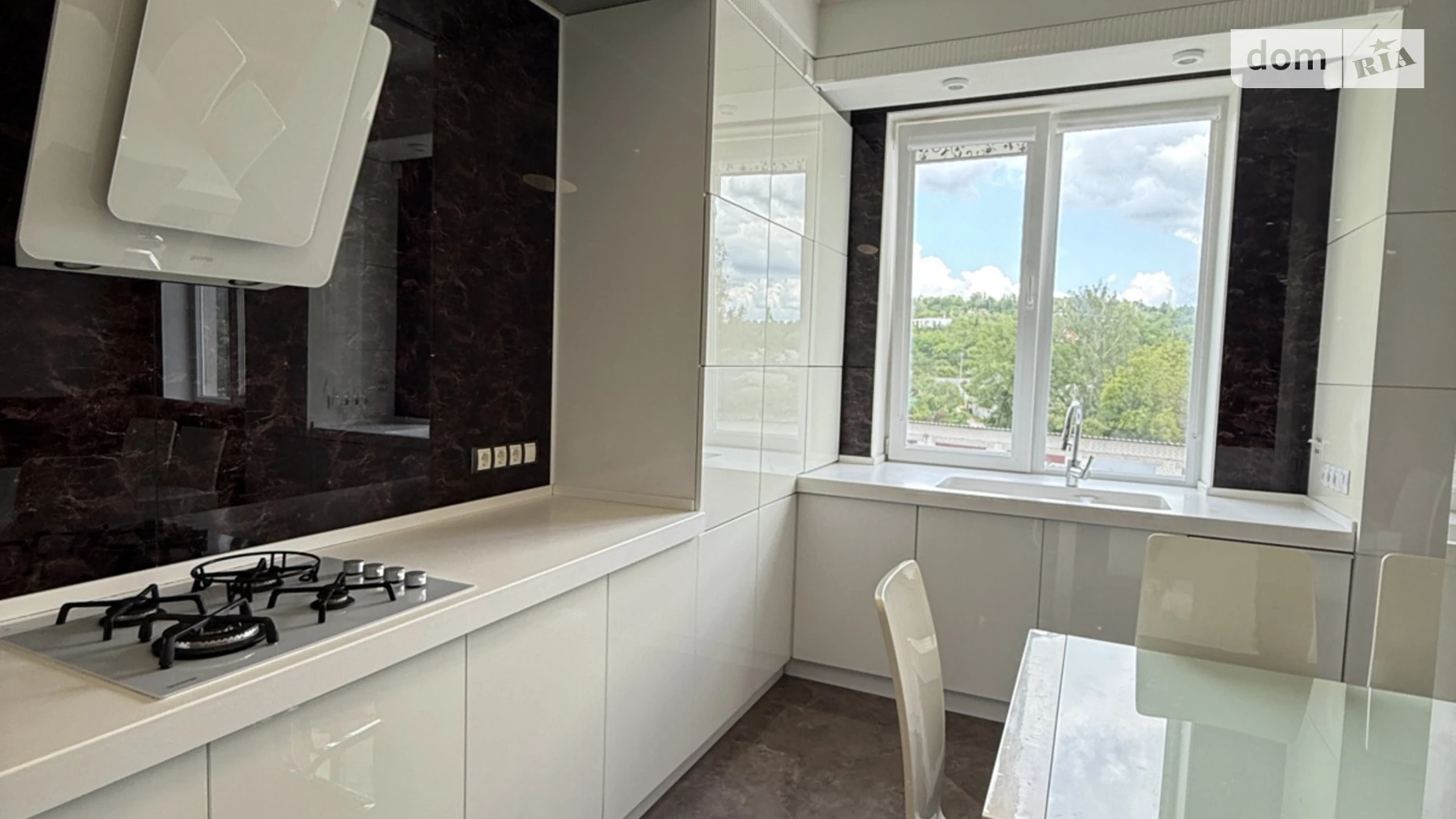 Продається 1-кімнатна квартира 101.8 кв. м у Харкові, вул. Новоолександрівська, 54А корпус 5 - фото 2