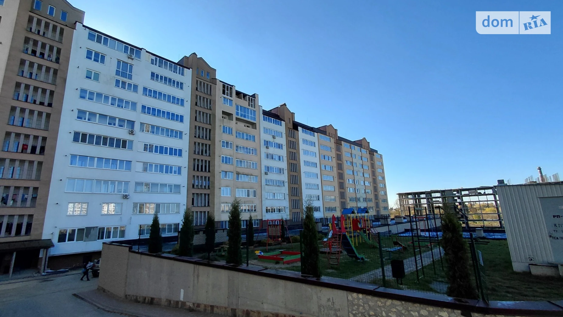 2-кімнатна квартира 70 кв. м у Тернополі, вул. Іллєнка - фото 2