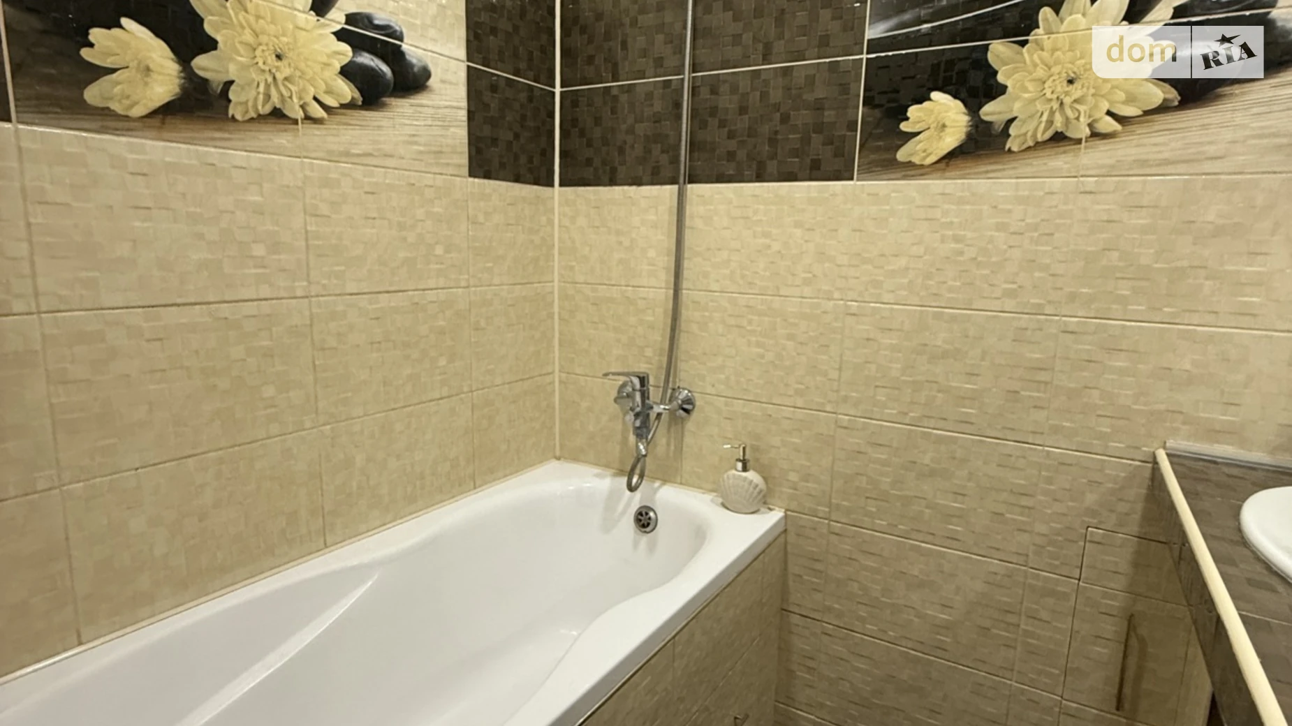 Продается 2-комнатная квартира 60 кв. м в Хмельницком, ул. Каменецкая, 259/1 - фото 3