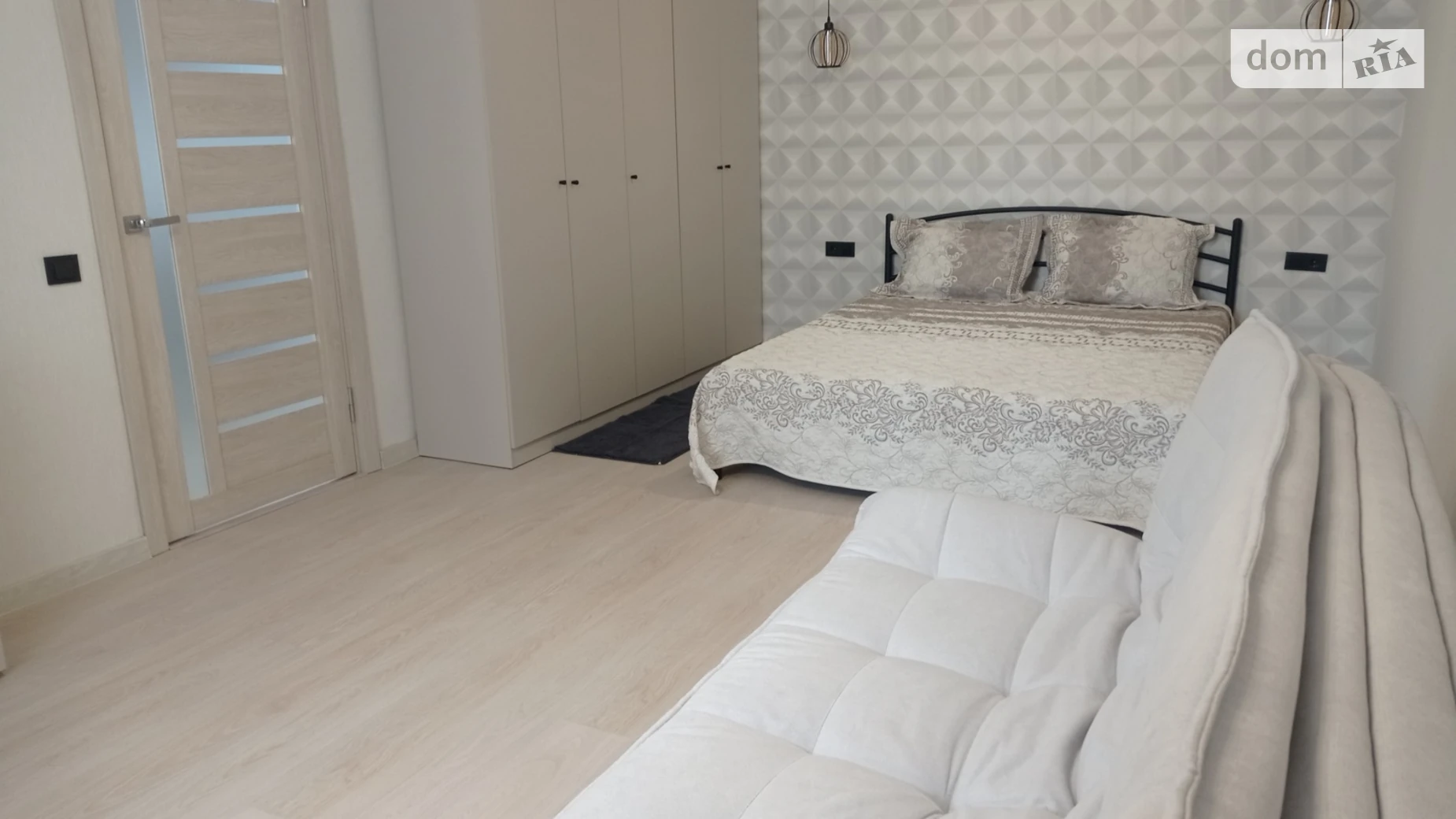 Продається 2-кімнатна квартира 67.1 кв. м у Хмельницькому, вул. Лісогринівецька - фото 2