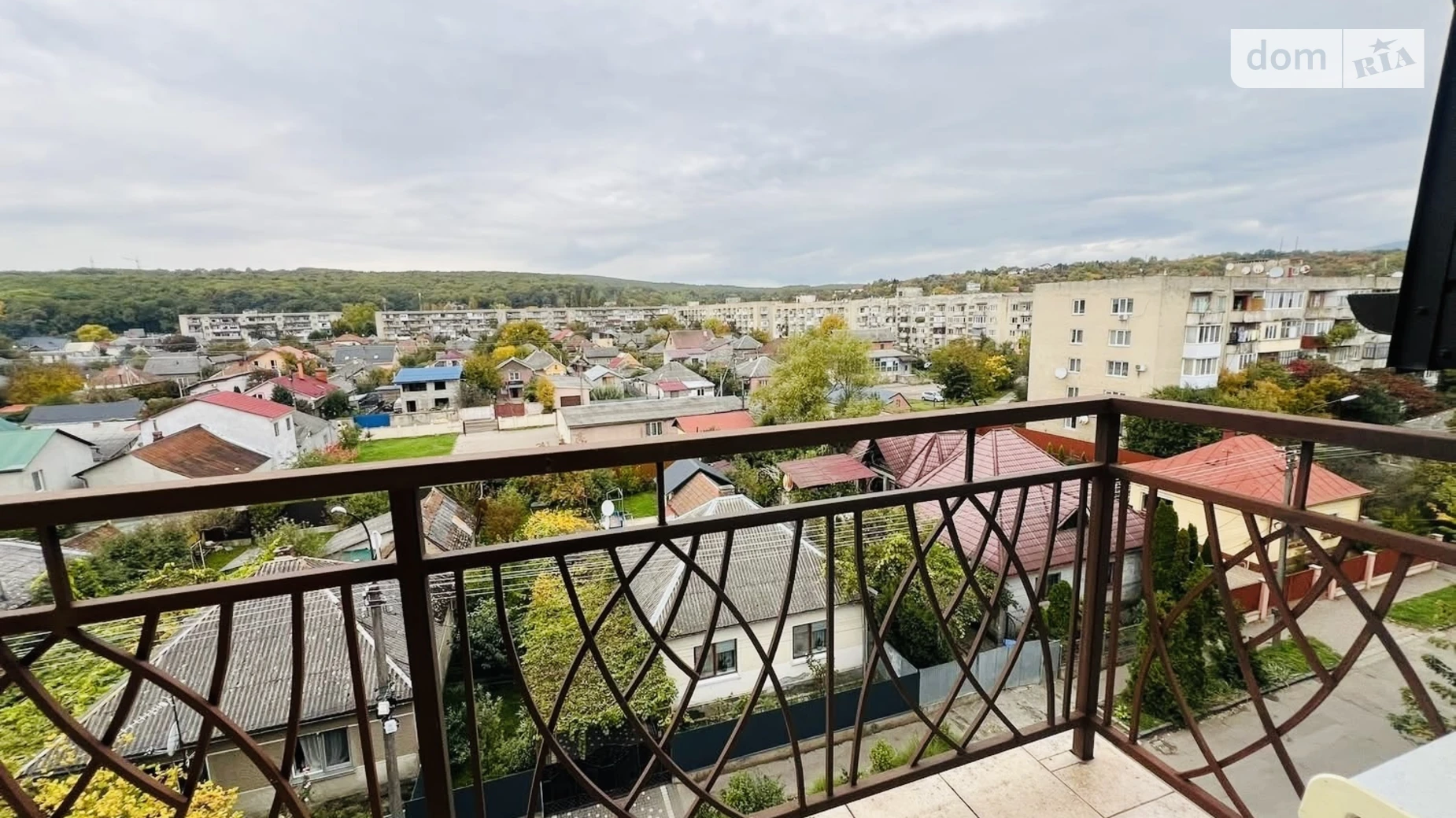 Продается 2-комнатная квартира 63 кв. м в Ужгороде, цена: 70000 $ - фото 2