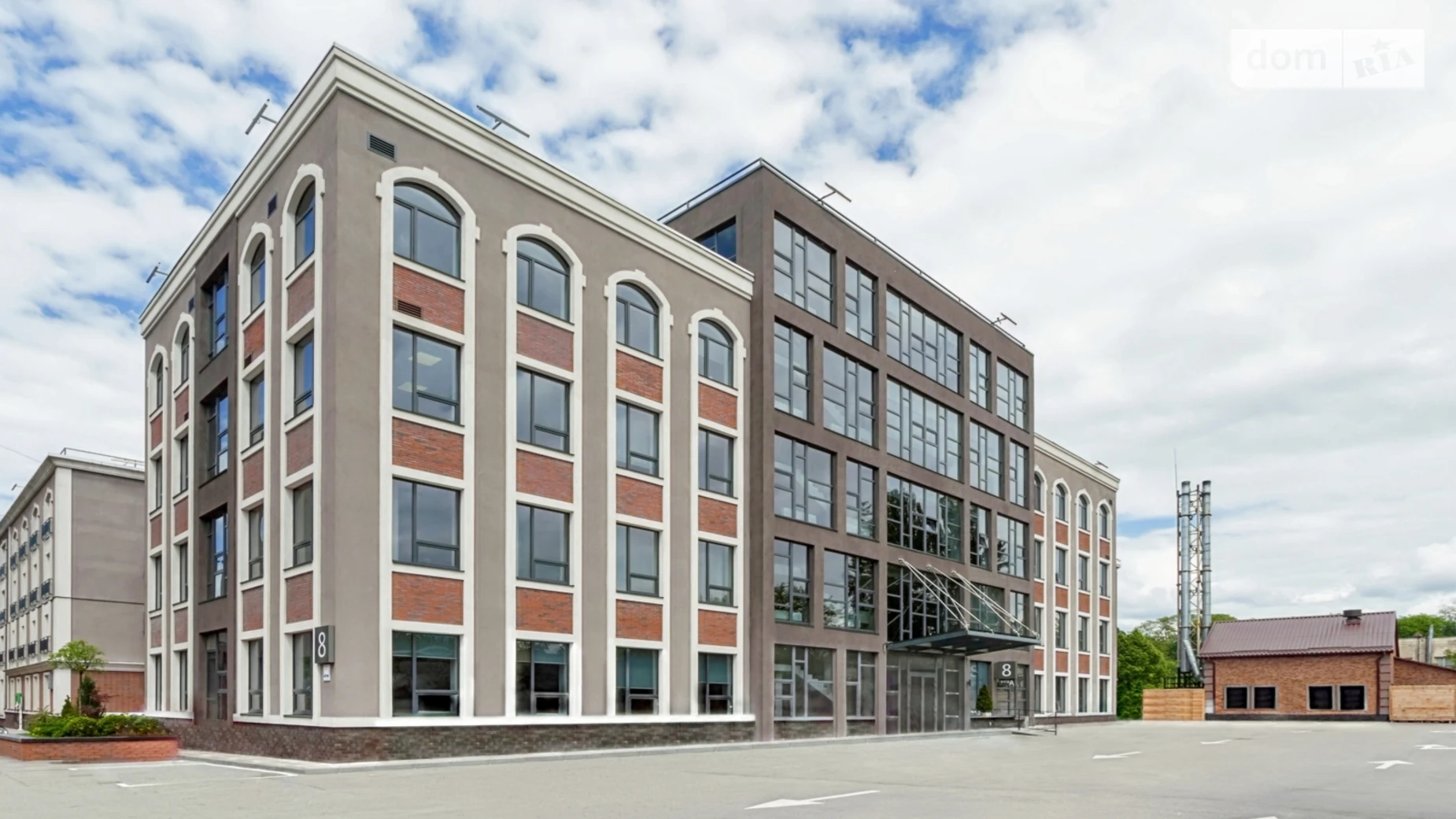 Здається в оренду офіс 30 кв. м в бізнес-центрі, цена: 1300 $ - фото 2