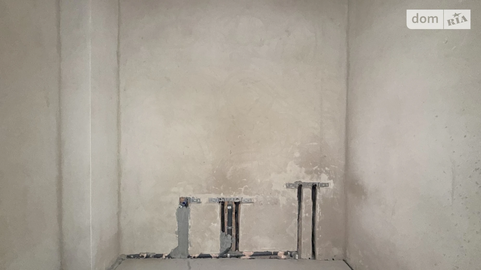 Продается 1-комнатная квартира 50.3 кв. м в Ровно, ул. Черновола Вячеслава, 82А - фото 3