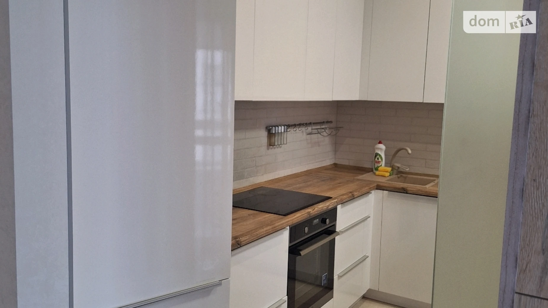 Сдается в аренду 1-комнатная квартира 50 кв. м в Киеве, ул. Заречная, 1Г - фото 3