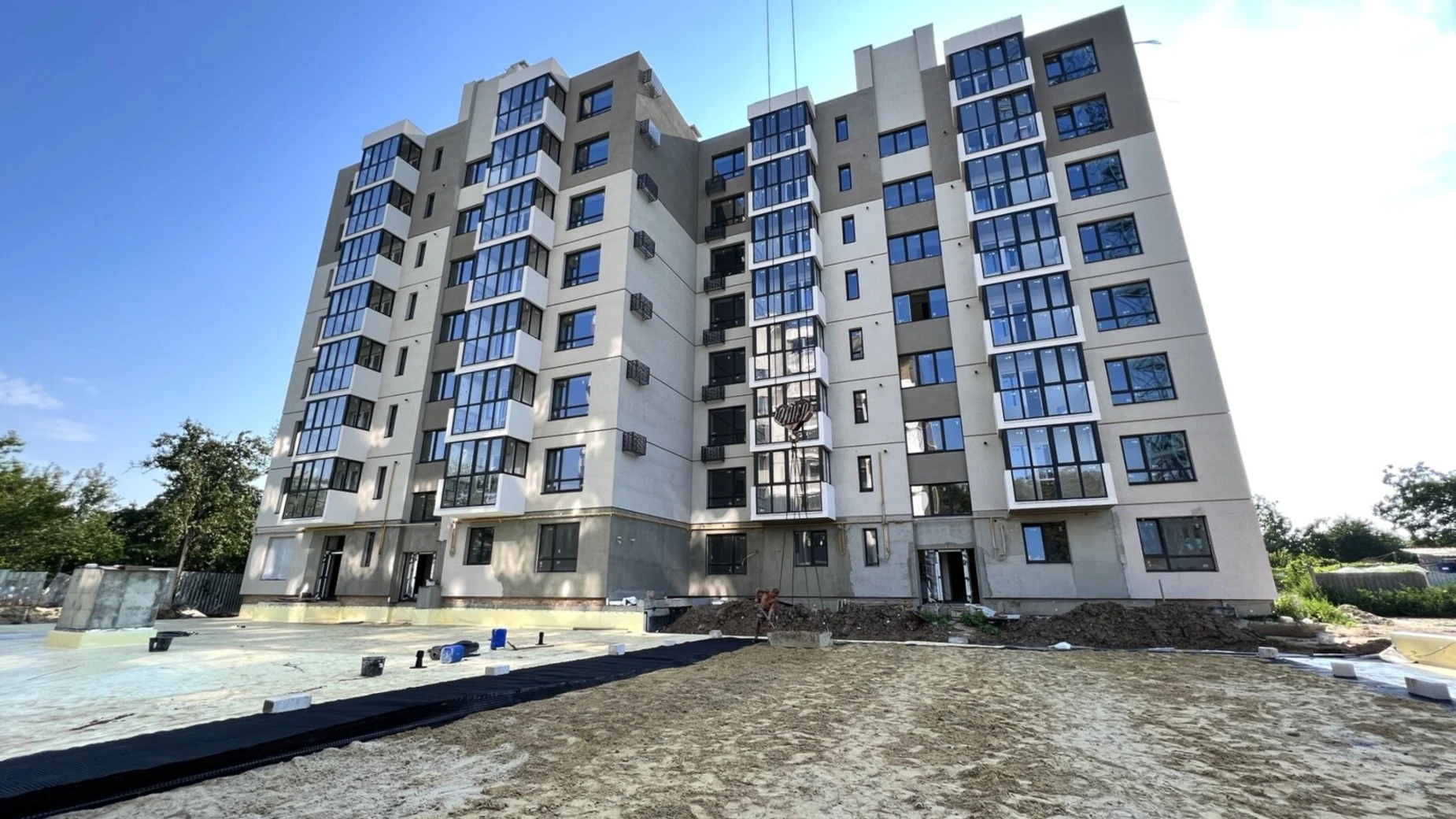 Продается 2-комнатная квартира 68 кв. м в Полтаве, ул. Сенная, 19 - фото 2