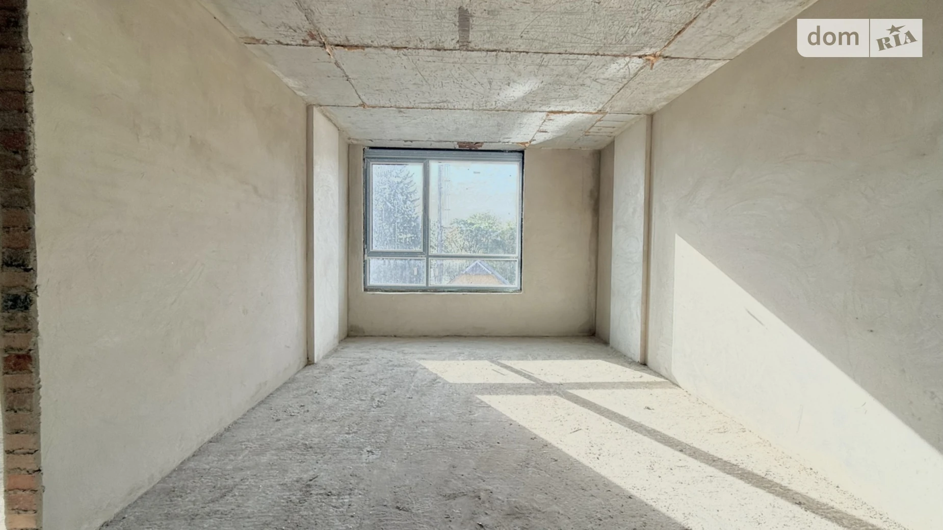 Продается 1-комнатная квартира 40 кв. м в Ровно, ул. Черновола Вячеслава, 82А - фото 2